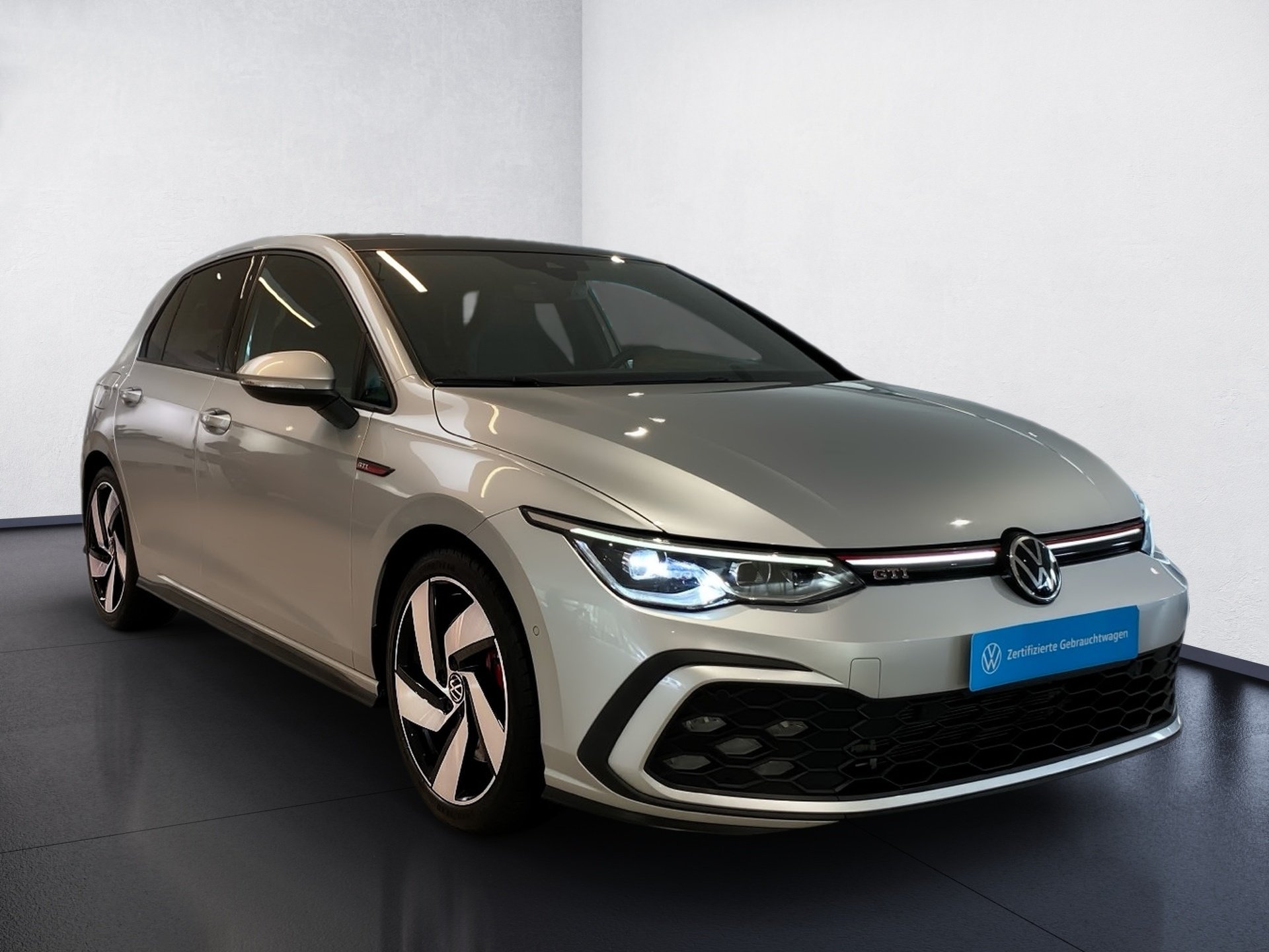 Golf VIII GTI 2.0 TSI DSG Stand.hz. Panorama AHK RFK