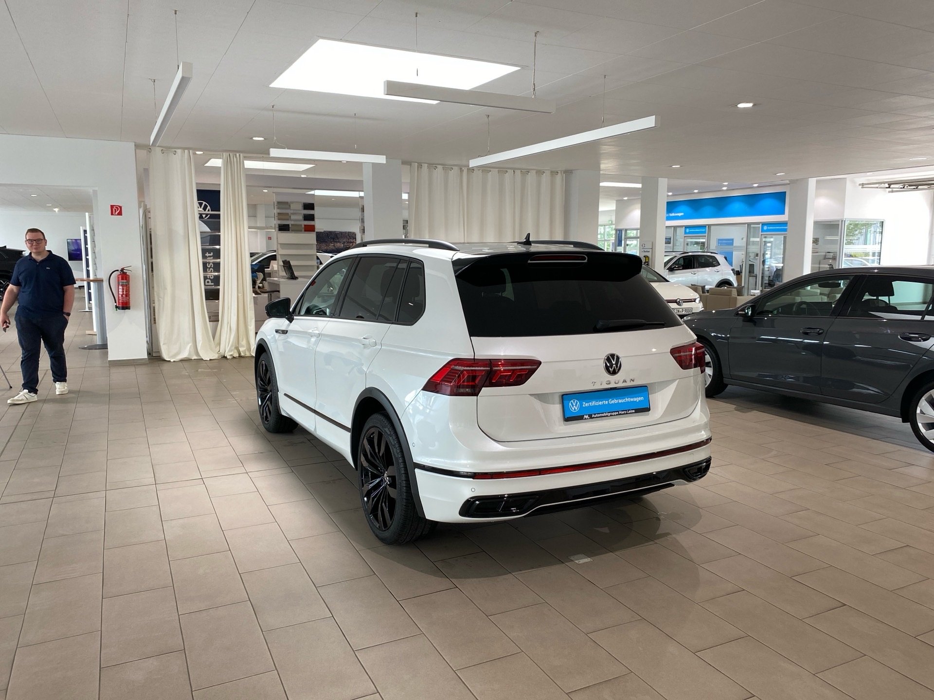 Tiguan 1.5 TSI R-Line BlackStyle AHK IQ.Light RFK