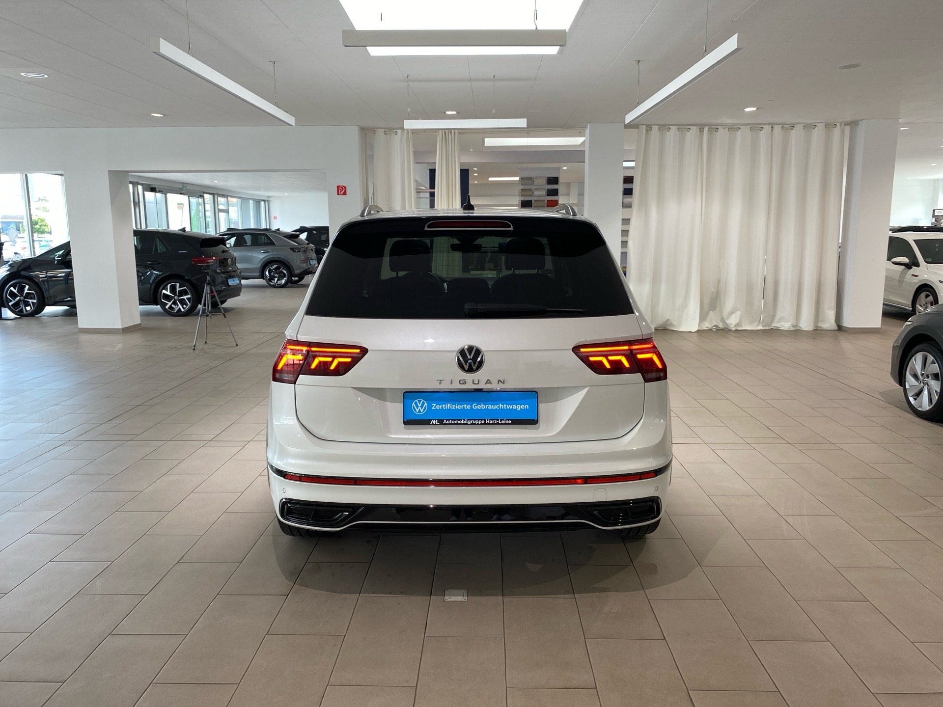 Tiguan 1.5 TSI R-Line BlackStyle AHK IQ.Light RFK