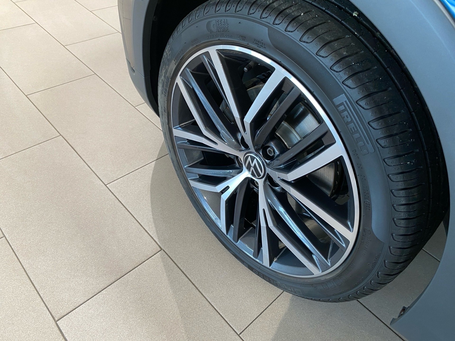 Passat Alltrack Variant 2.0 TDI 4M DSG RFK AHK Navi