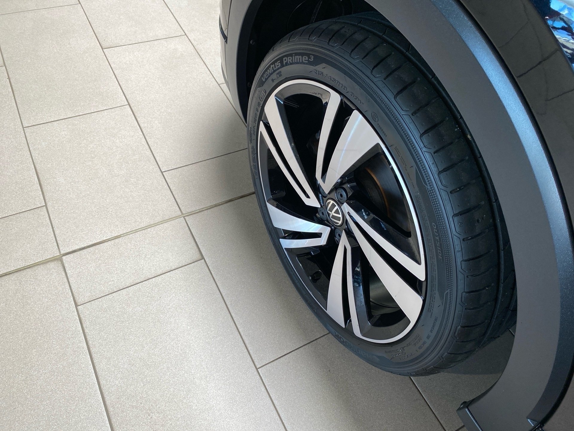 T-Cross 1.0 TSI R-Line DSG LED RFK Navi ACC PDC