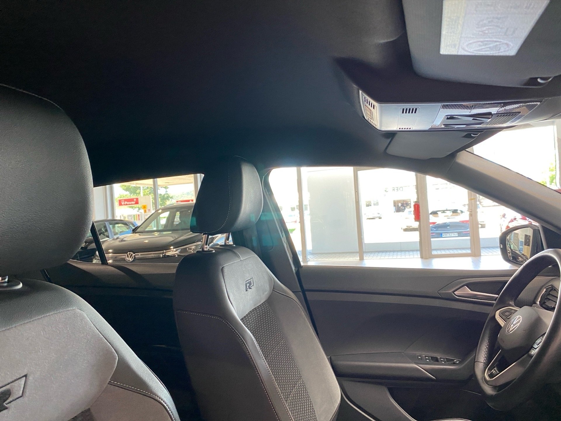 T-Cross 1.0 TSI R-Line DSG LED RFK Navi ACC PDC