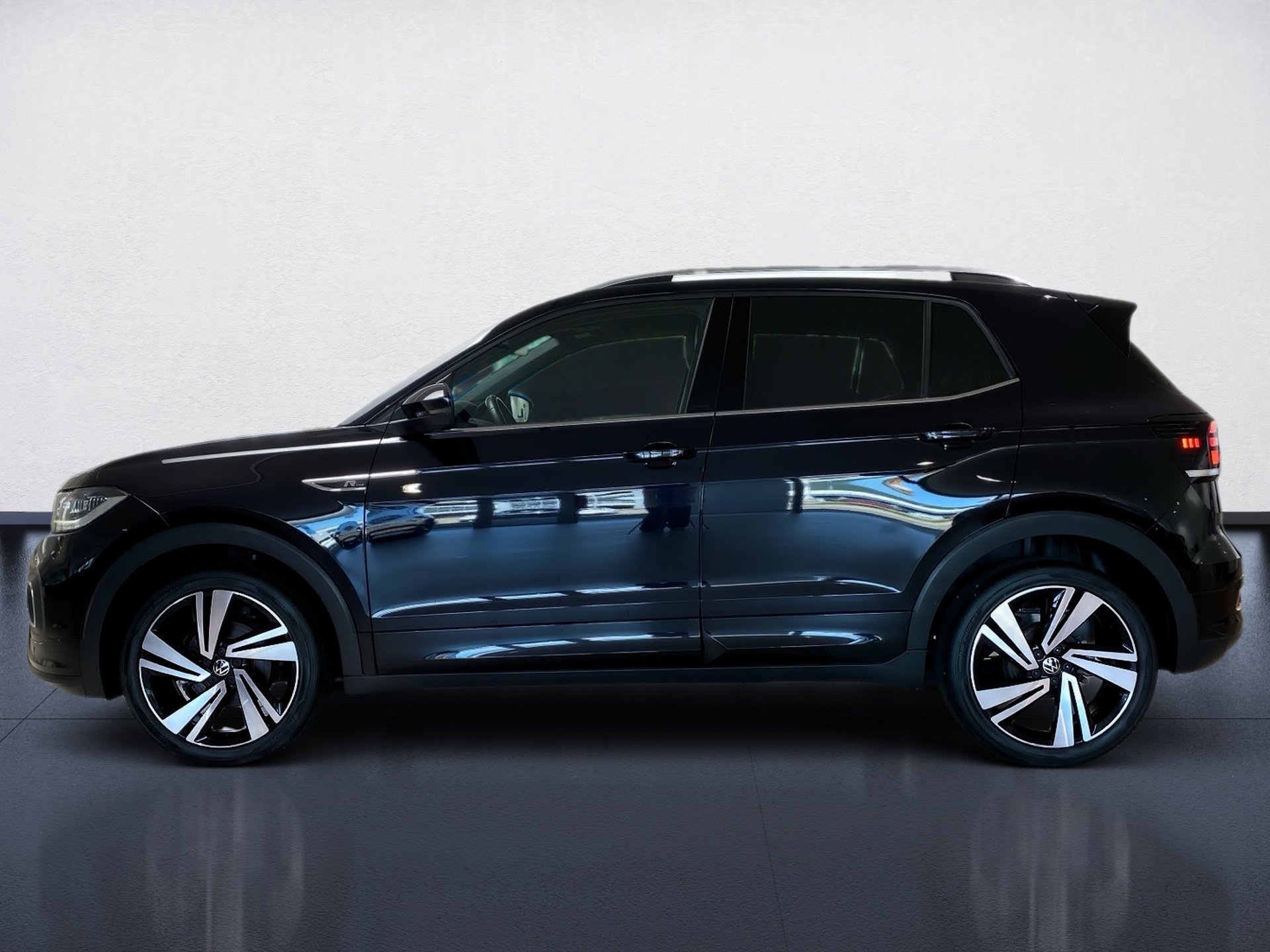 T-Cross 1.0 TSI R-Line DSG LED RFK Navi ACC PDC