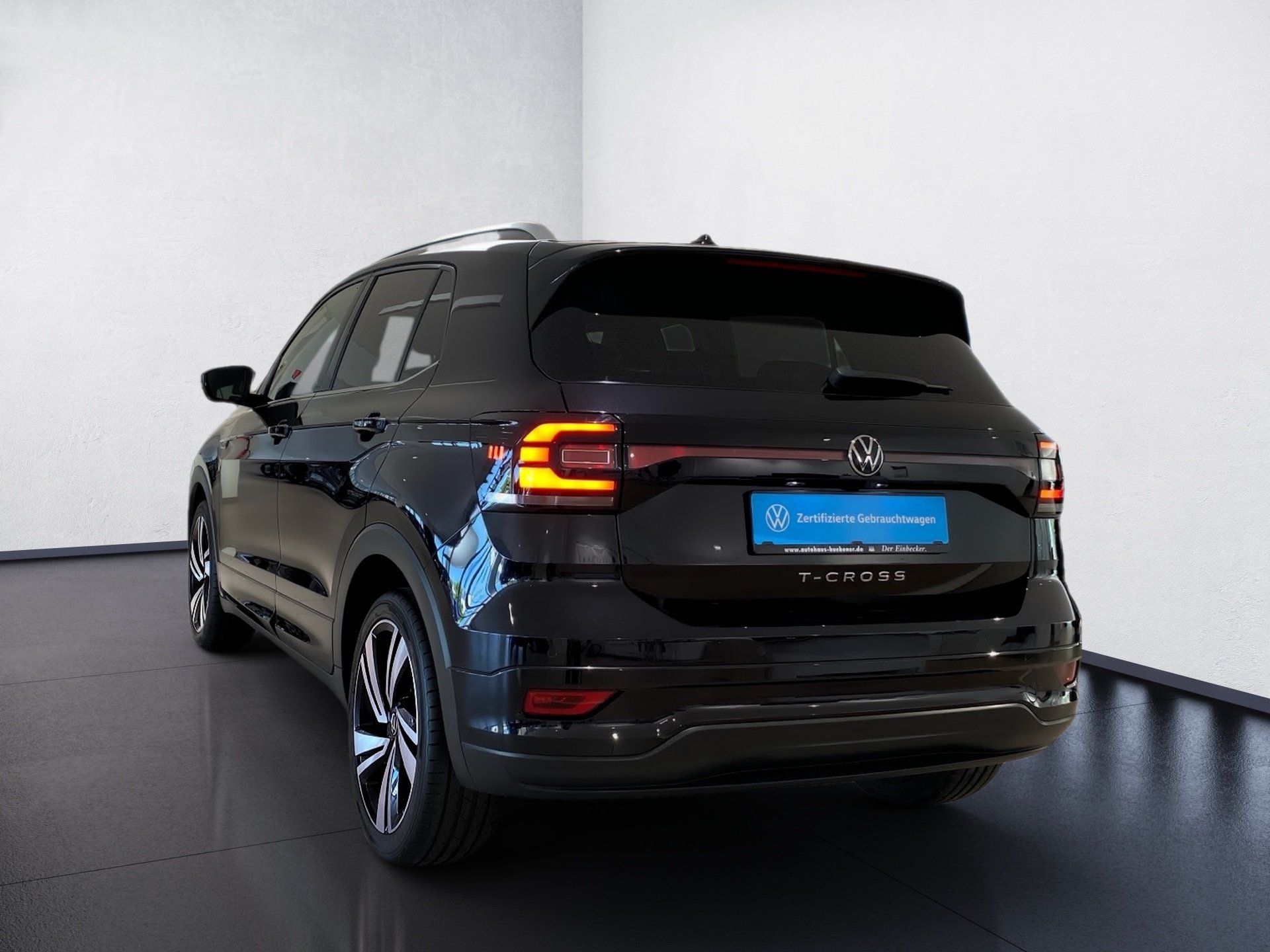 T-Cross 1.0 TSI R-Line DSG LED RFK Navi ACC PDC