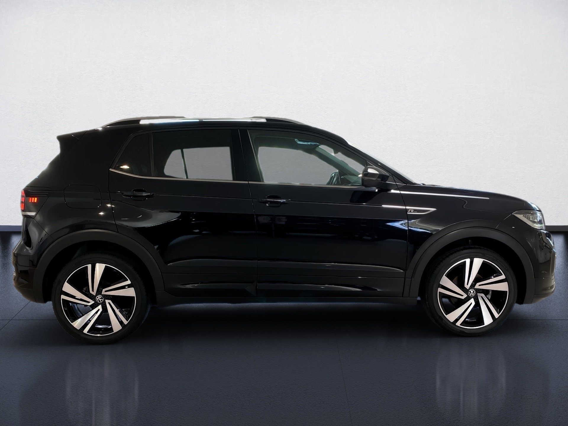 T-Cross 1.0 TSI R-Line DSG LED RFK Navi ACC PDC