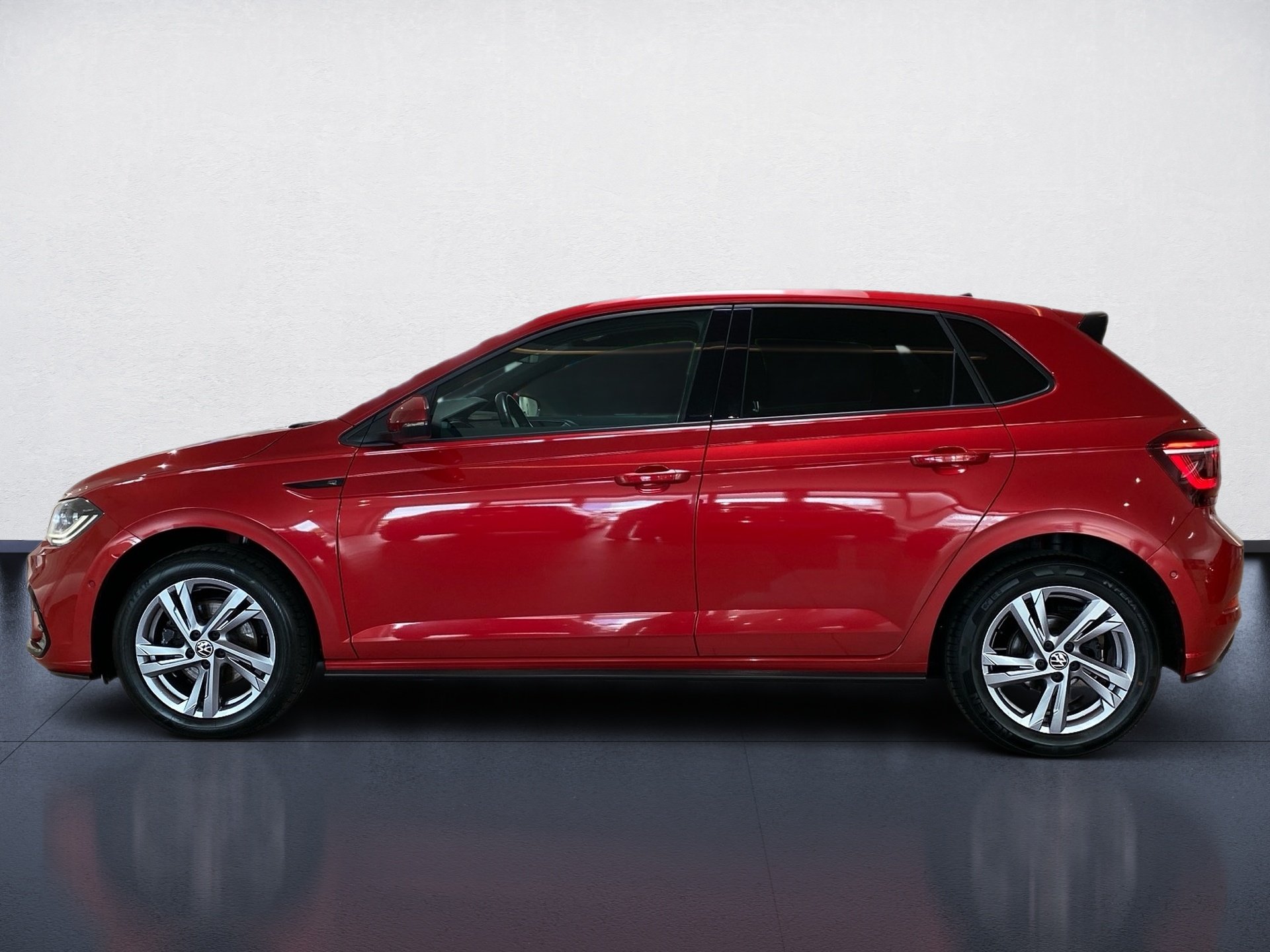 Polo 1.0 TSI R-Line DSG IQ.Light Navi RFK ACC SD