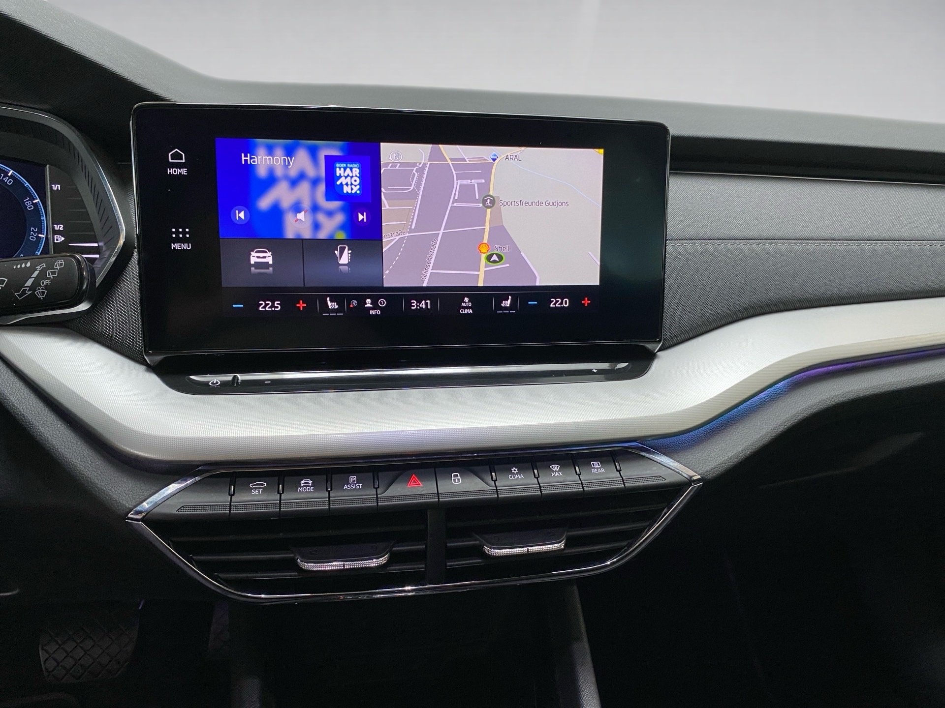 Octavia Combi 2.0 TDI Style DSG LED Navi 2xKlima