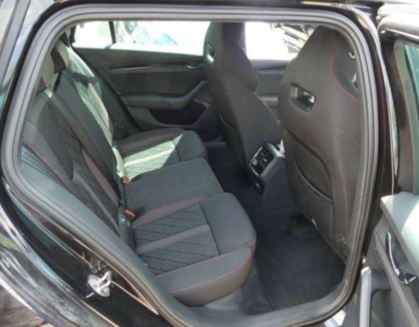 Octavia Combi 2.0 TDI RS DSG SmartLink HuD Navi LED