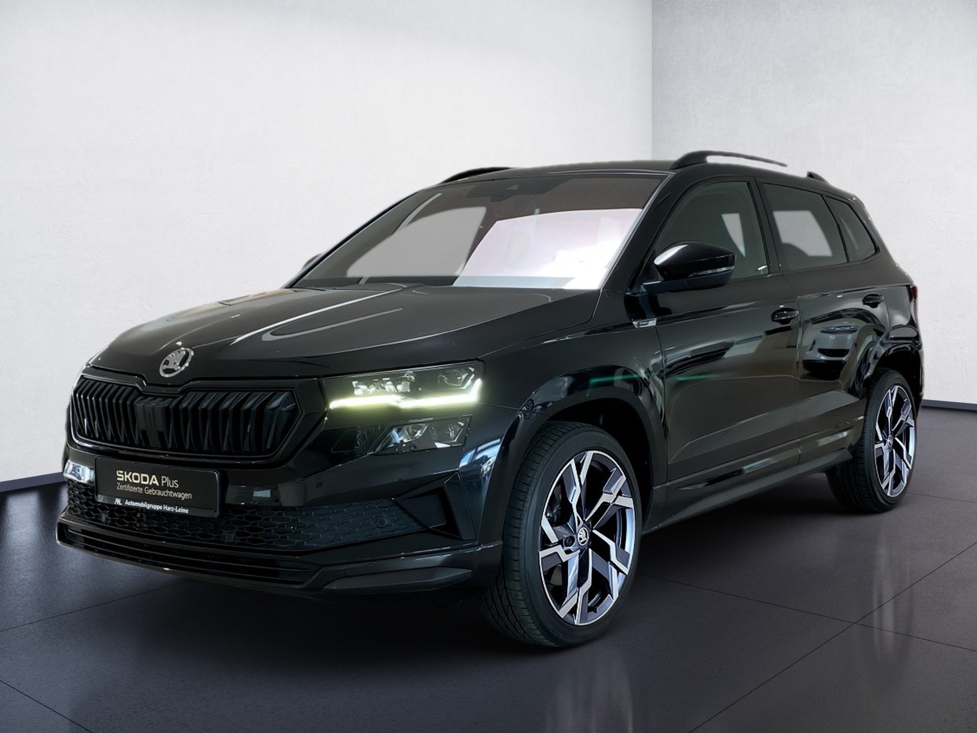 Karoq 2.0 TDI Sportline 4x4 DSG AHK RFK Navi LED