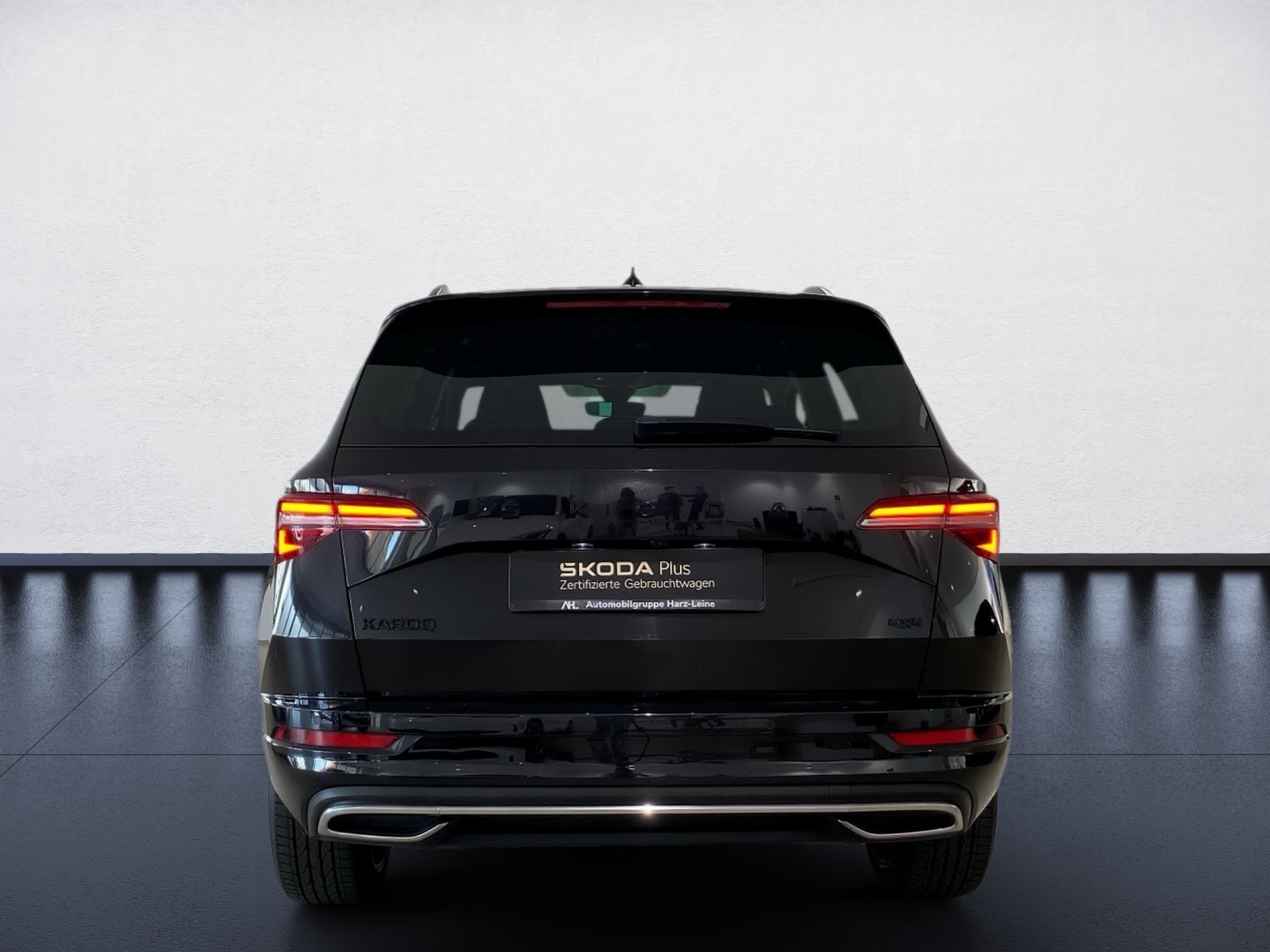 Karoq 2.0 TDI Sportline 4x4 DSG AHK RFK Navi LED