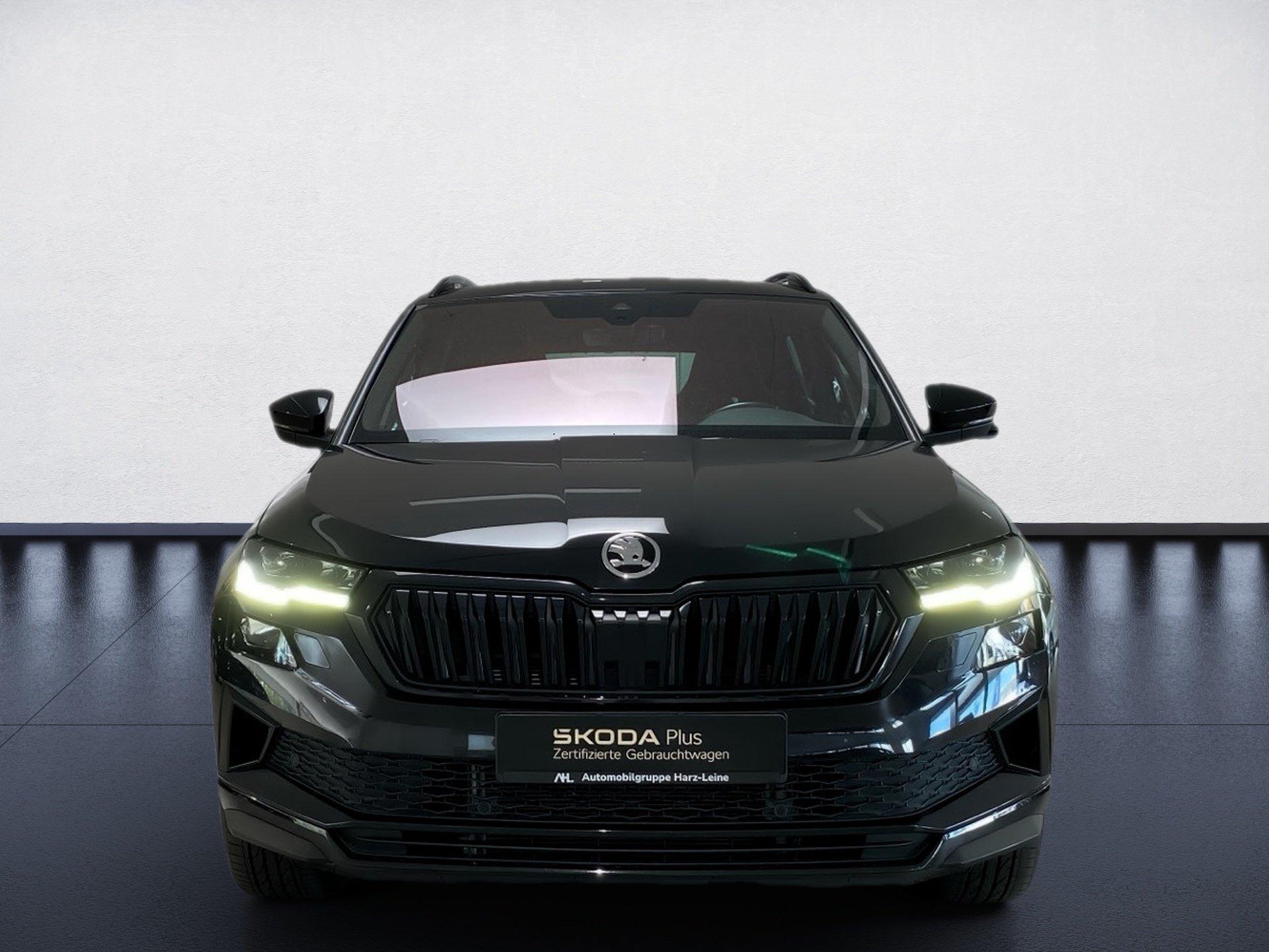 Karoq 2.0 TDI Sportline 4x4 DSG AHK RFK Navi LED