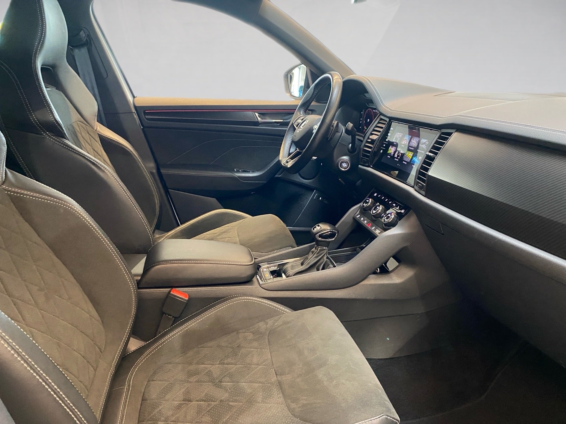 Kodiaq 2.0 TDI Sportline 4x4 DSG AHK Matrix RFK
