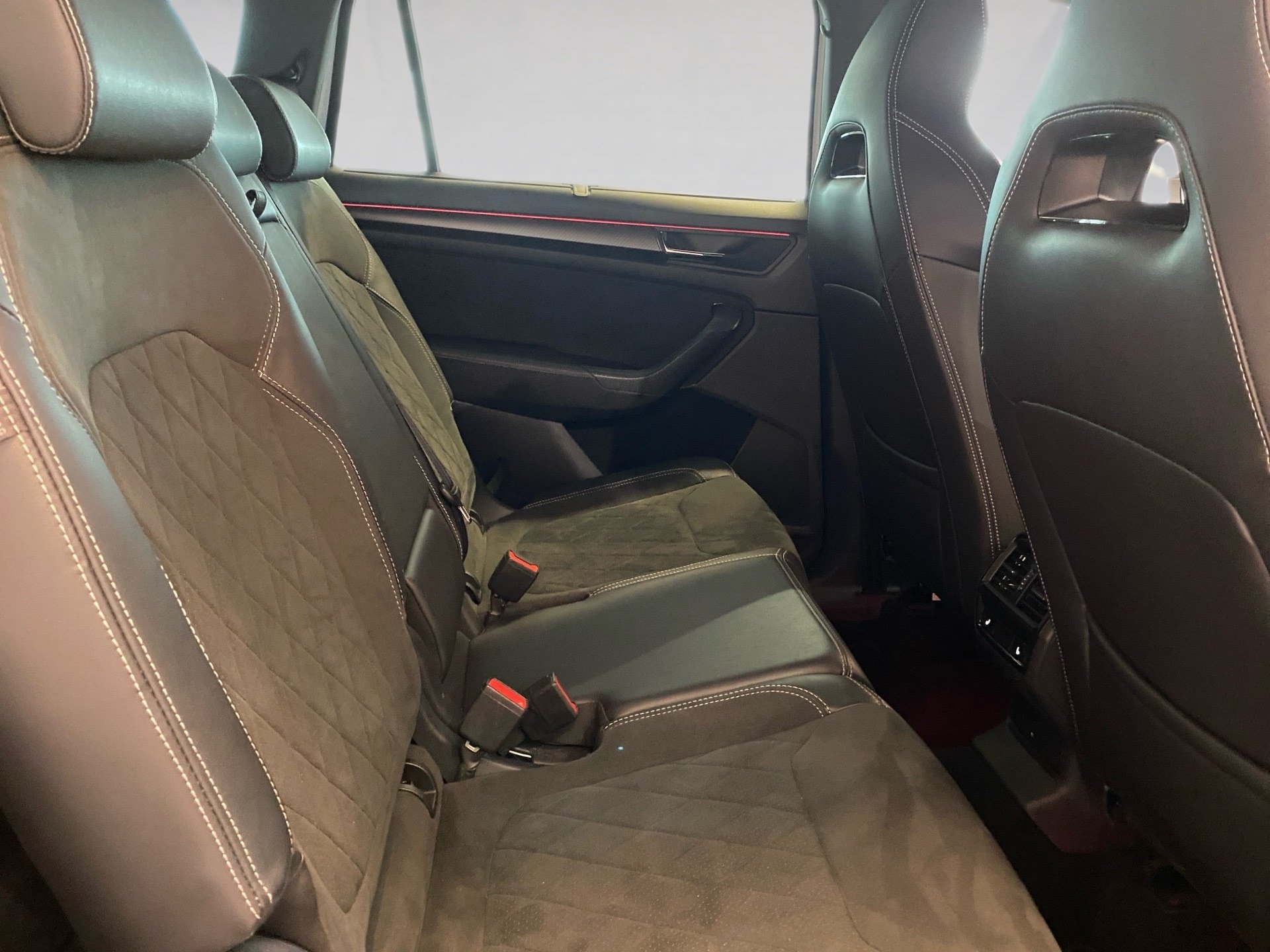 Kodiaq 2.0 TDI Sportline 4x4 DSG AHK Matrix RFK