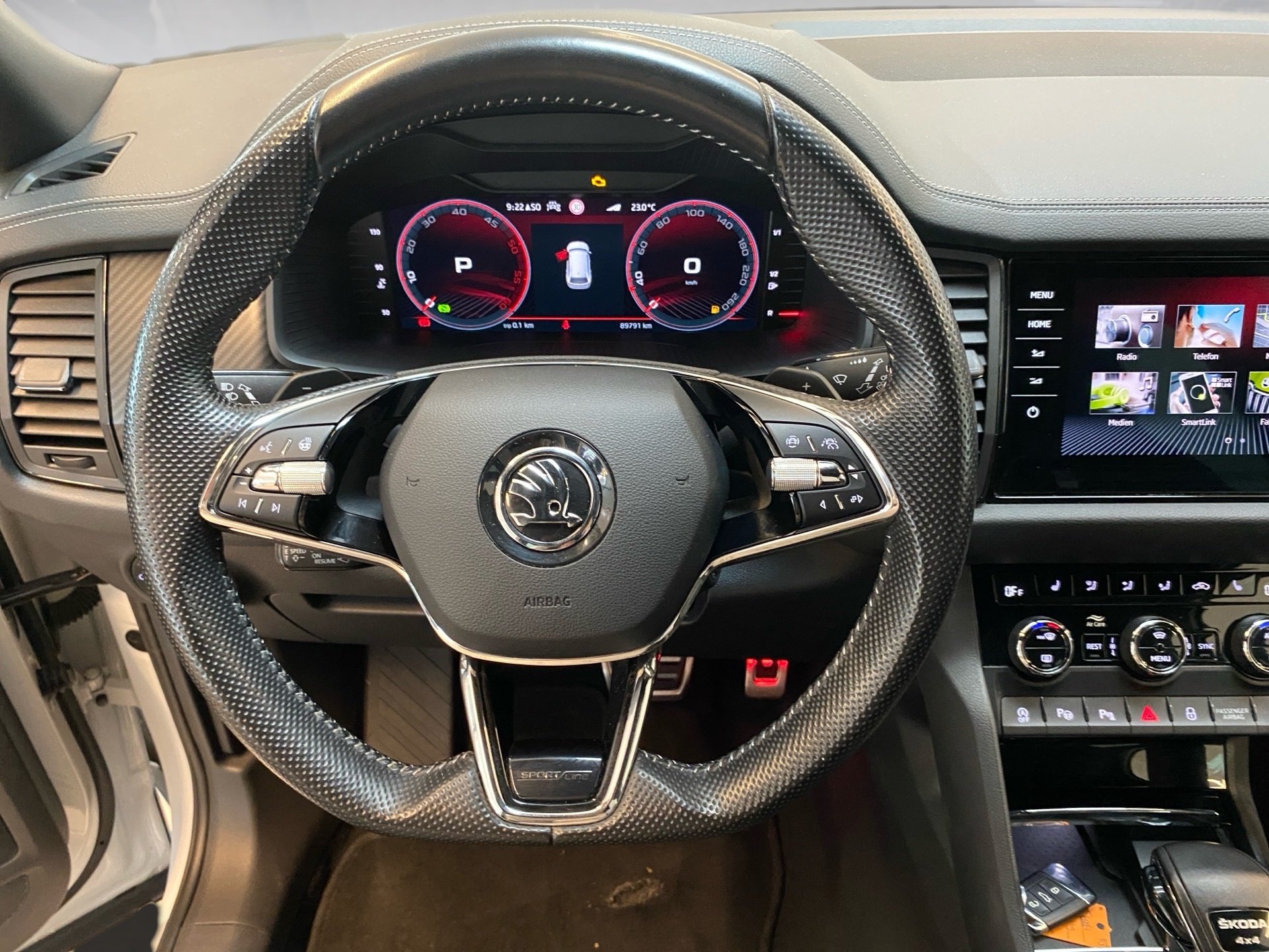 Kodiaq 2.0 TDI Sportline 4x4 DSG AHK Matrix RFK