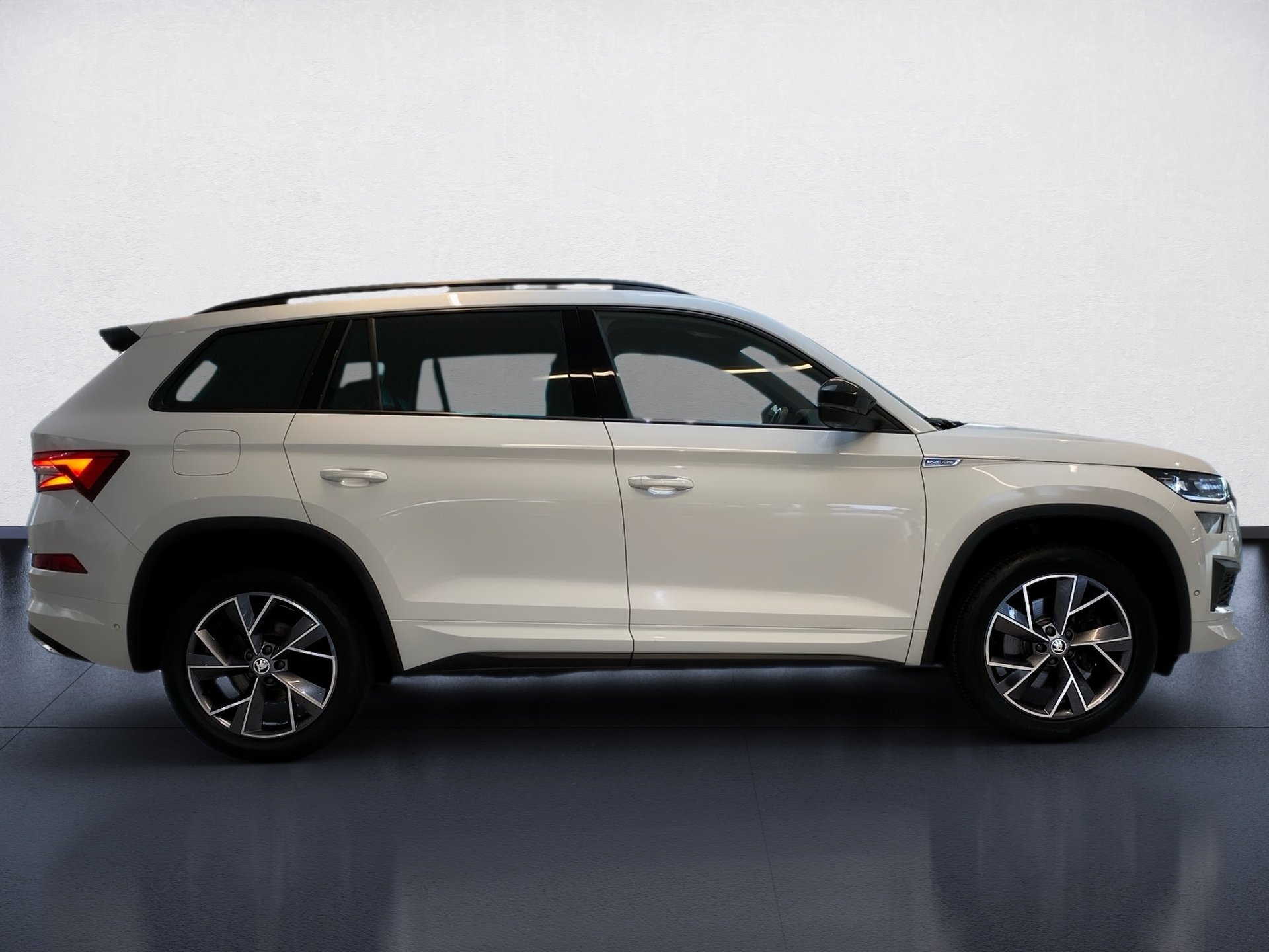 Kodiaq 2.0 TDI Sportline 4x4 DSG AHK Matrix RFK