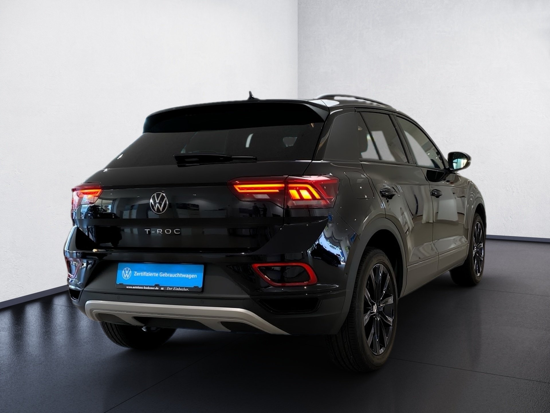 T-Roc 1.5 TSI Style DSG AHK LED Navi 2xKlima ACC