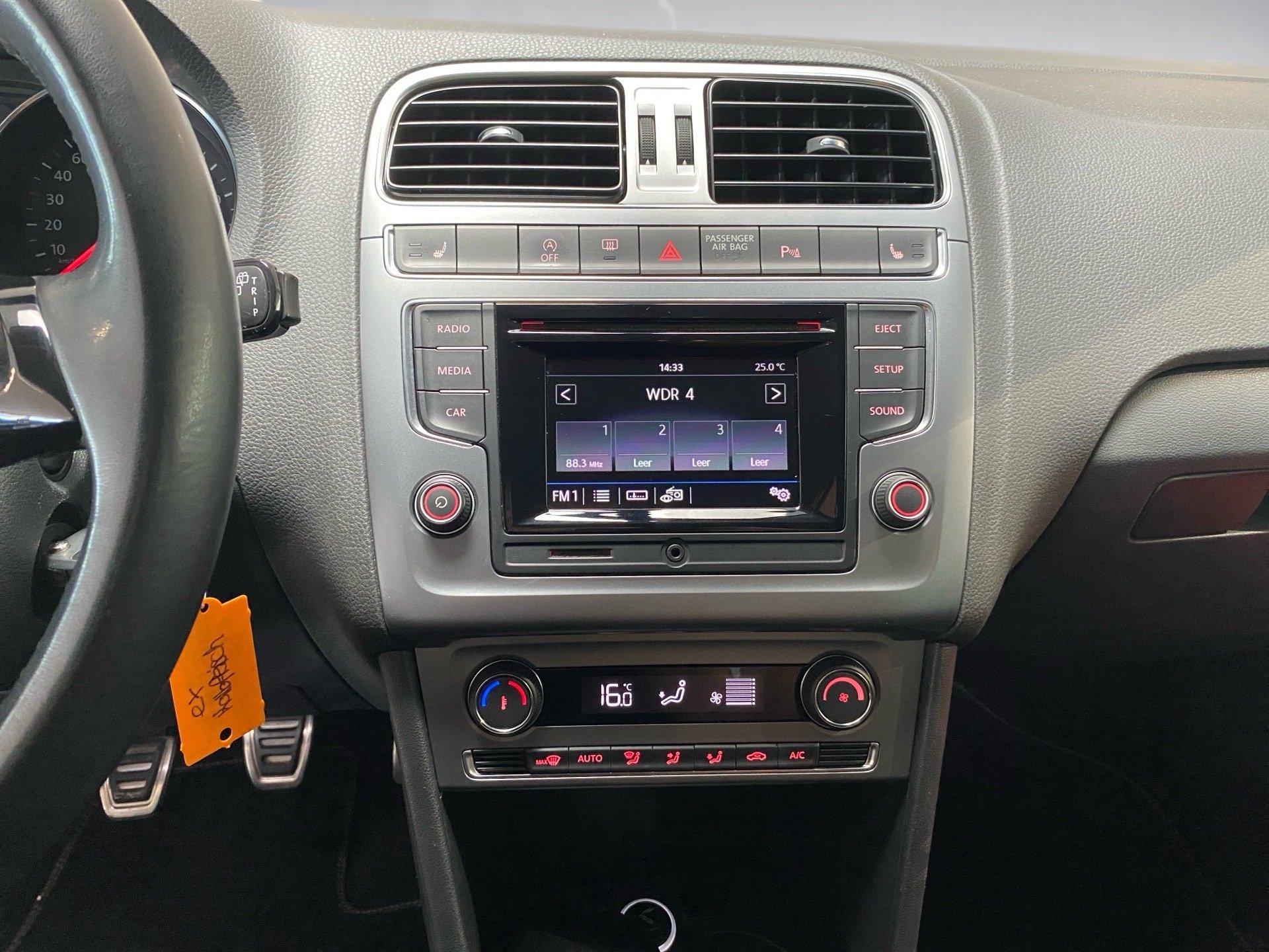 Polo 1.2 TSI Allstar PDC SHZ Klima KlimaA PDC