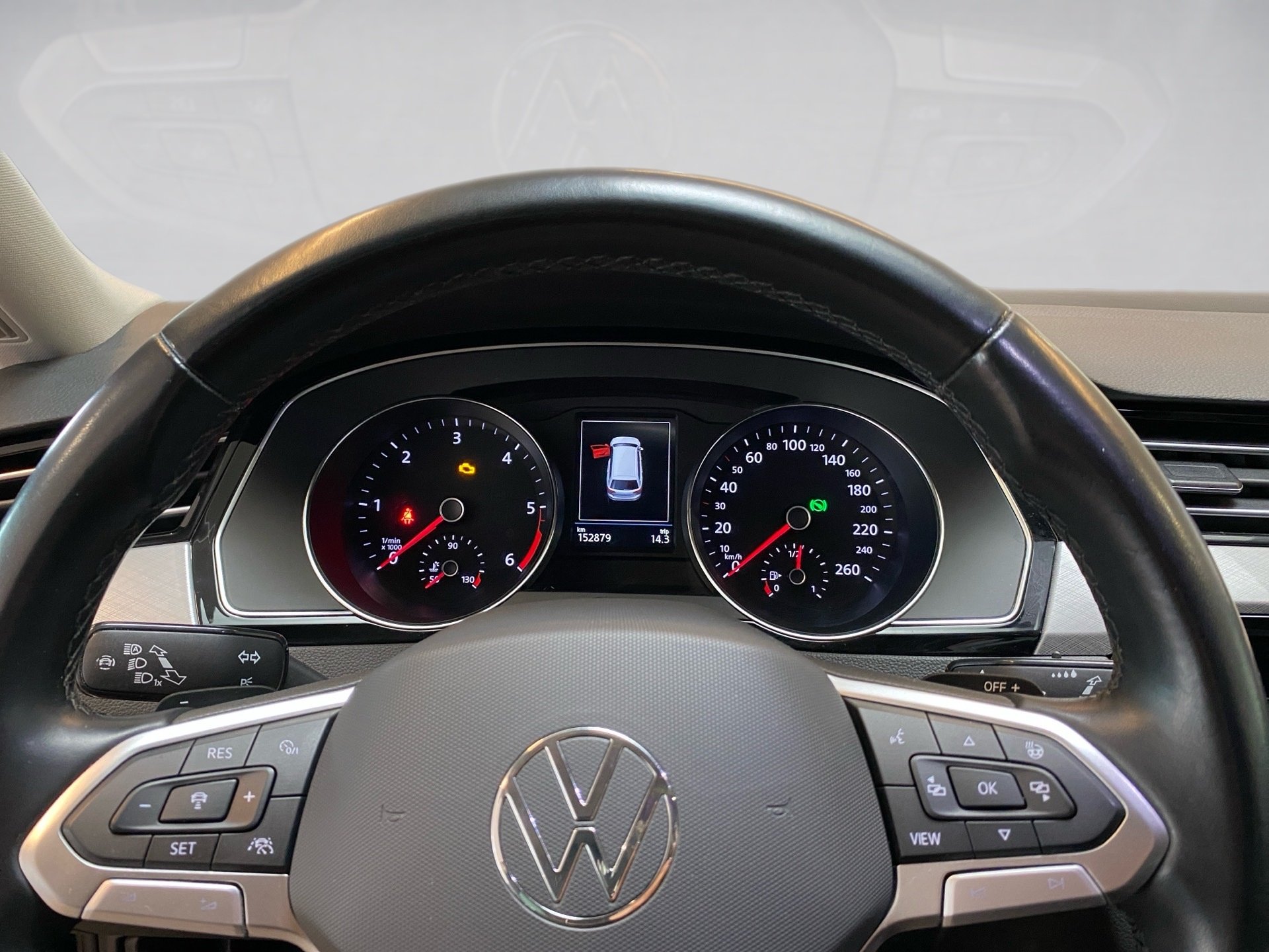 Passat Variant 2.0 TDI Business DSG AHK ACC IQ.Light Navi RFK