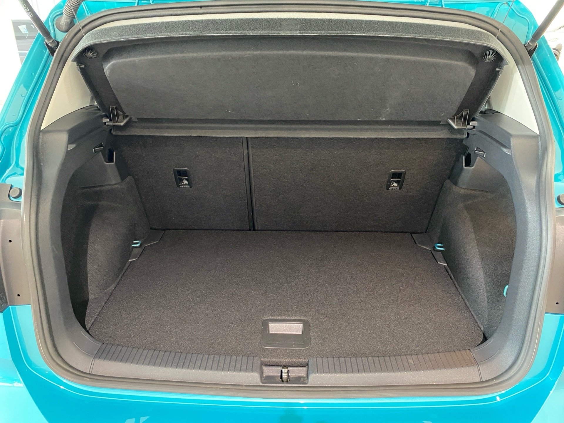 T-Cross 1.0 TSI Active DSG AppConnect Navi PDC
