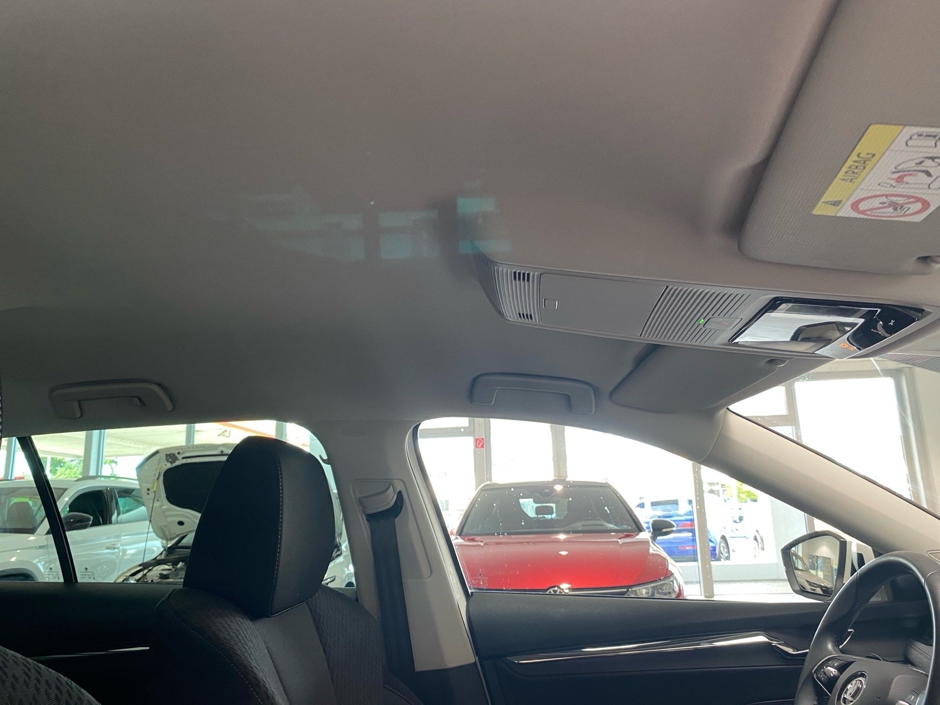 Octavia Combi 2.0 TDI Style DSG AHK HuD LED Navi