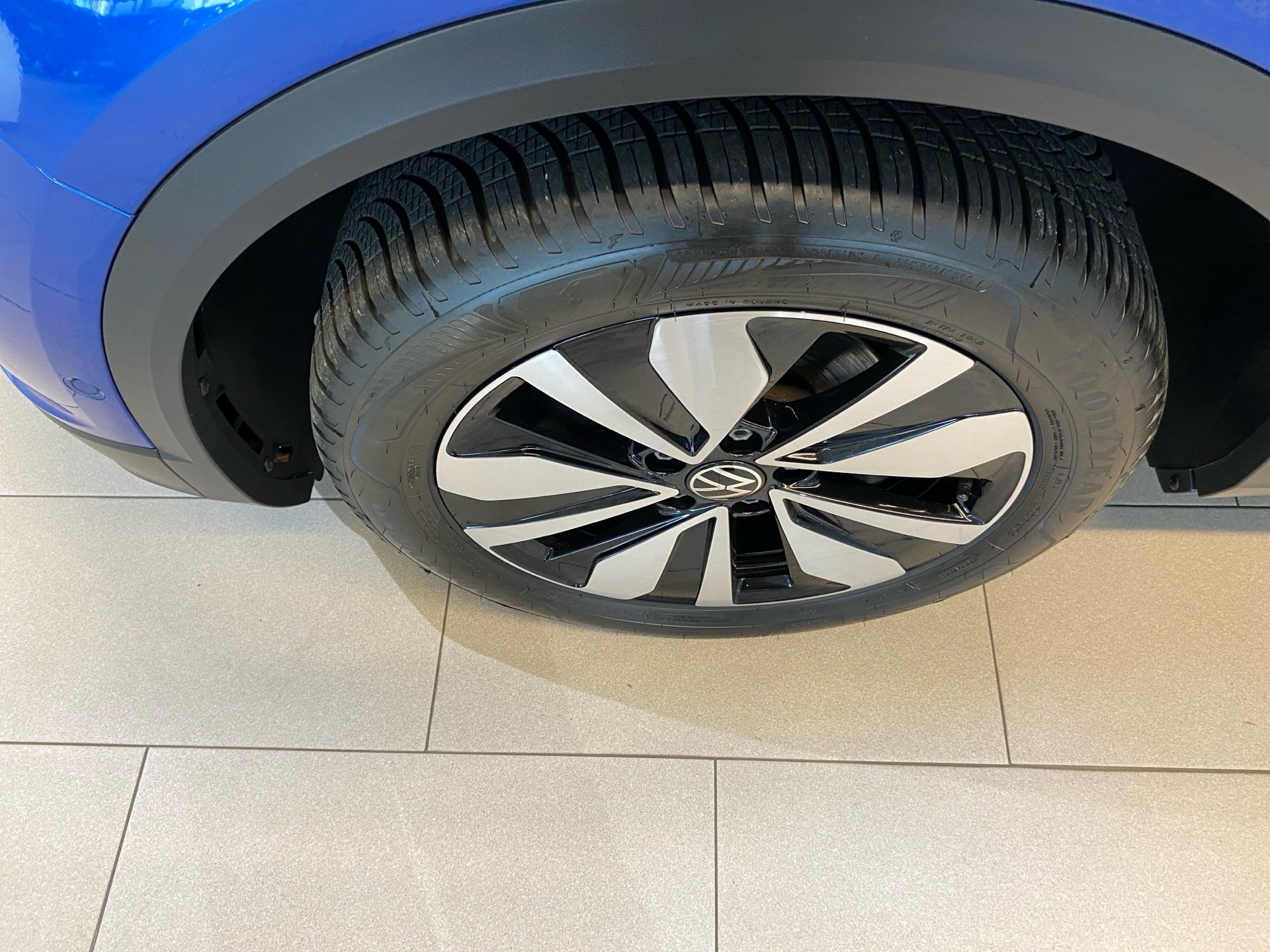 T-Roc 1.0 TSI Move DSG AHK ACC LED Navi 2xKlima