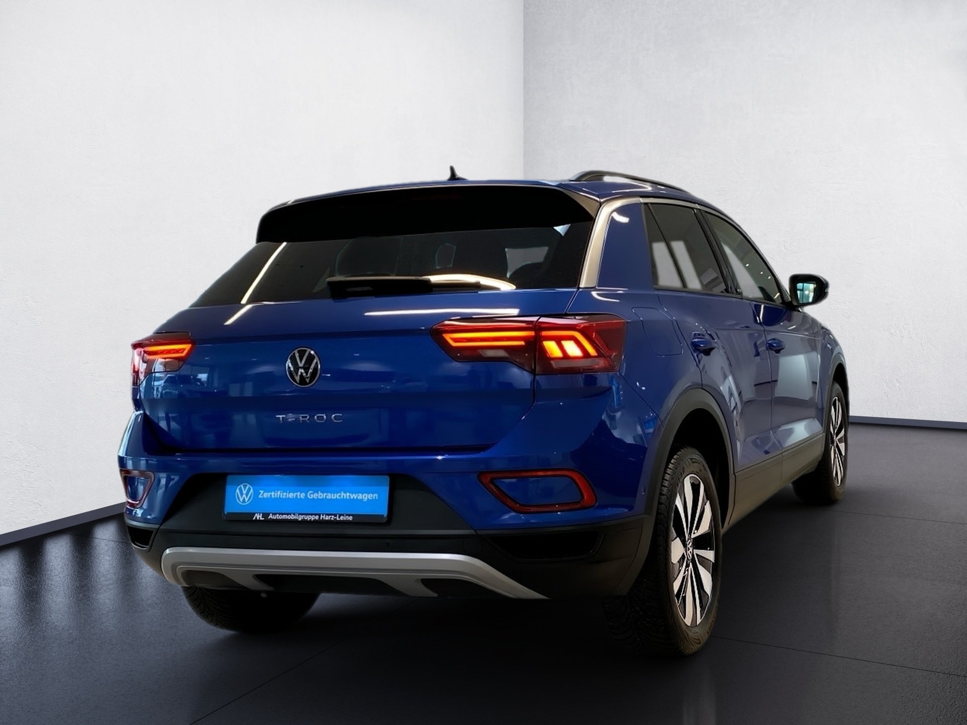 T-Roc 1.0 TSI Move DSG AHK ACC LED Navi 2xKlima