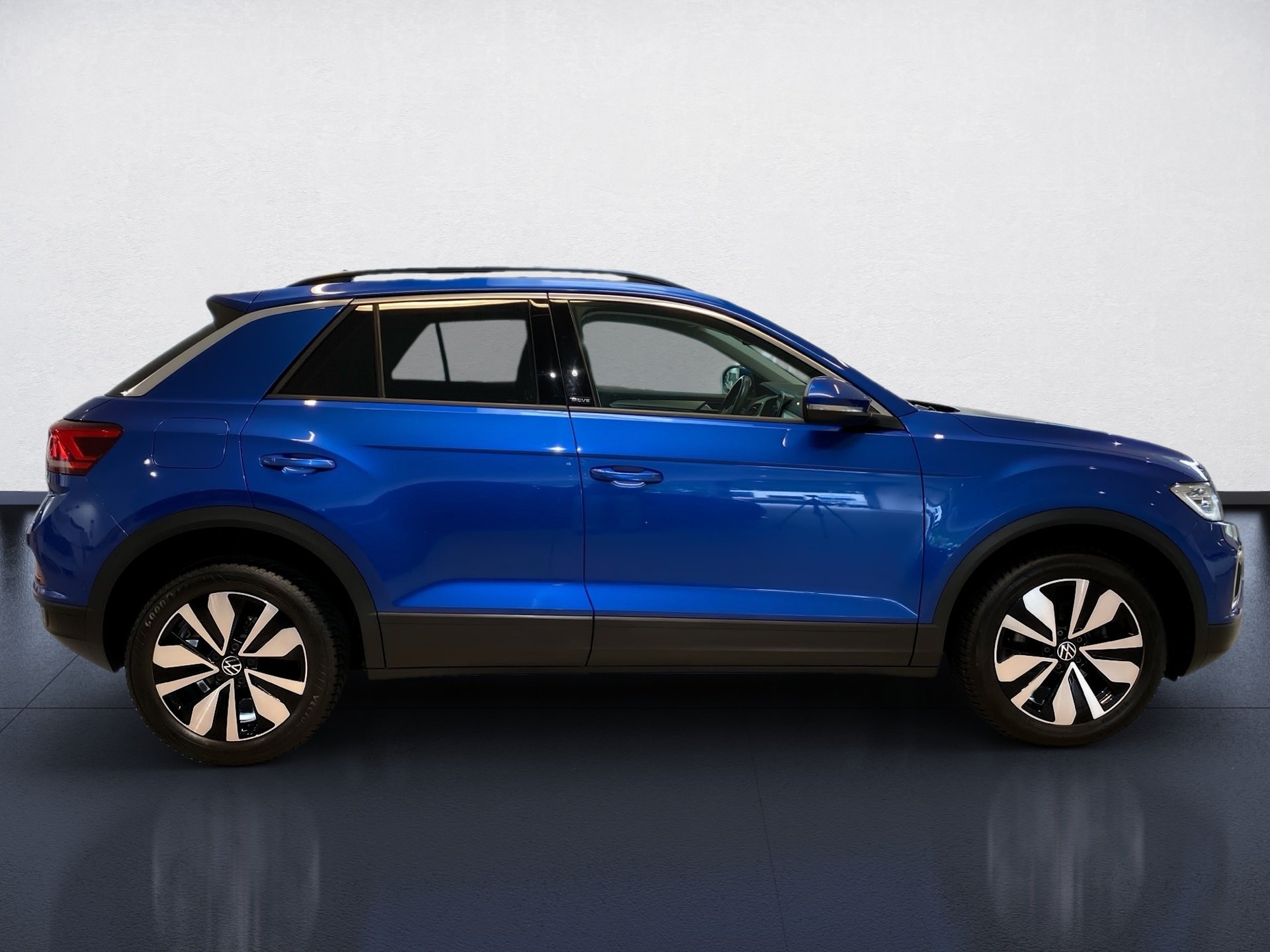 T-Roc 1.0 TSI Move DSG AHK ACC LED Navi 2xKlima