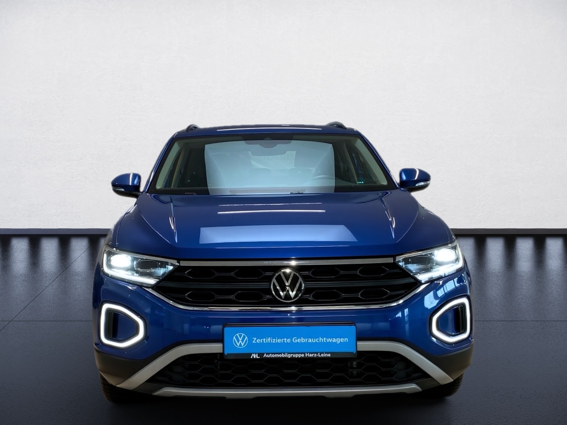 T-Roc 1.0 TSI Move DSG AHK ACC LED Navi 2xKlima