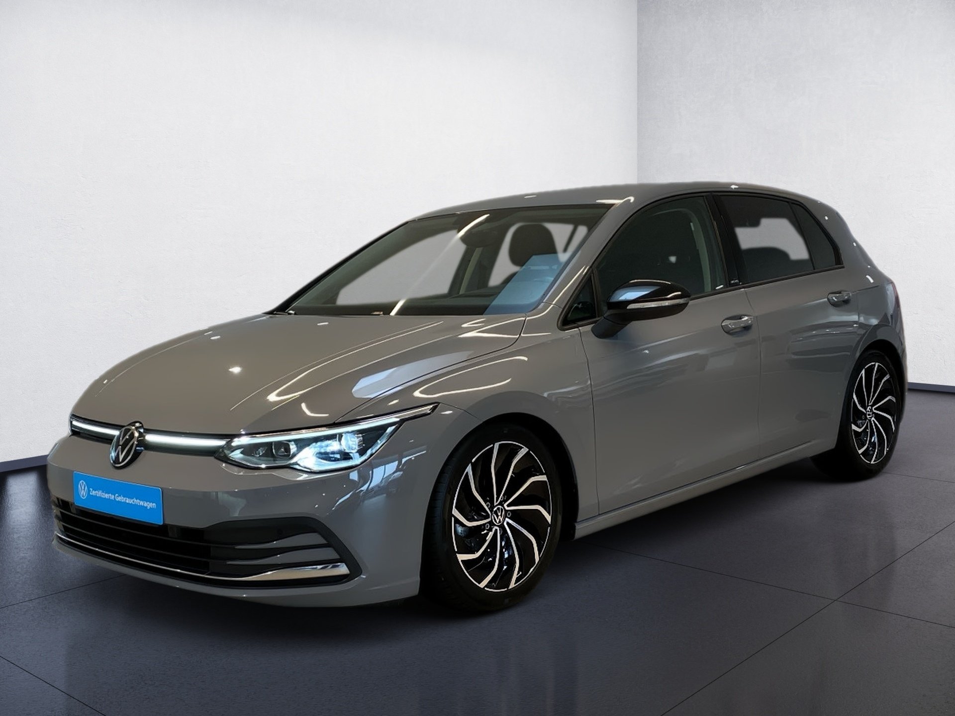 Golf VIII 1.5 eTSI Move DSG AHK ACC LED Navi ACC