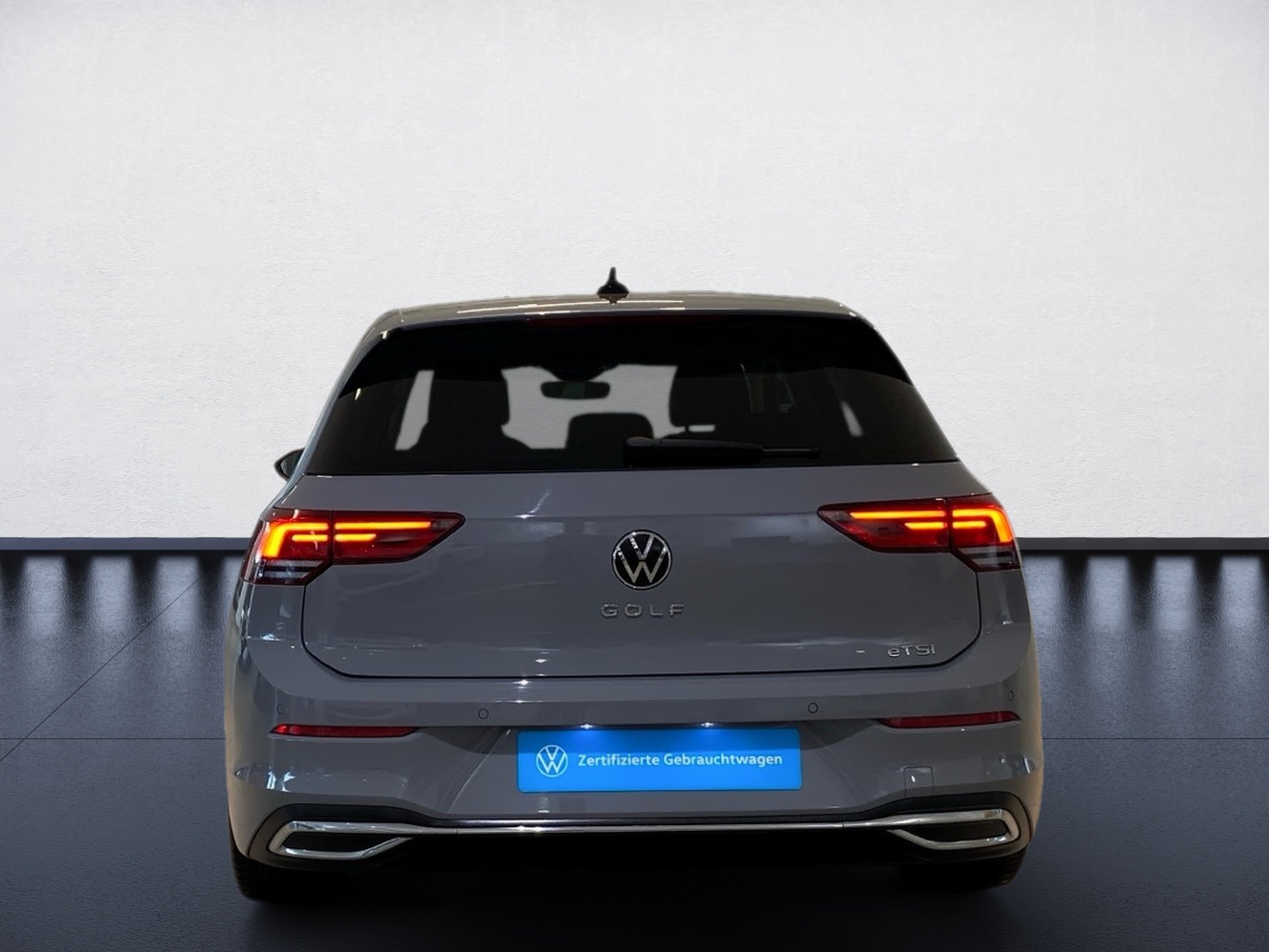 Golf VIII 1.5 eTSI Move DSG AHK ACC LED Navi ACC