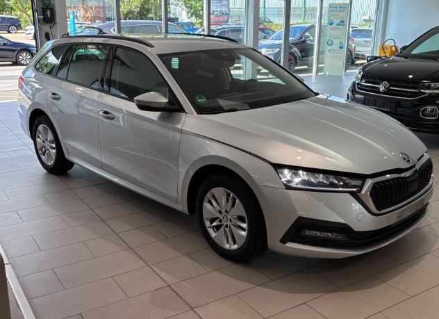 Octavia Combi 2.0 TDI Ambition DSG Navi LED ACC