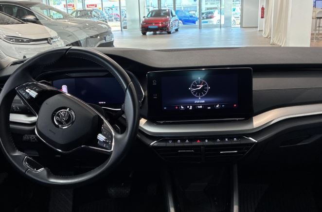 Octavia Combi 2.0 TDI Ambition DSG Navi LED ACC