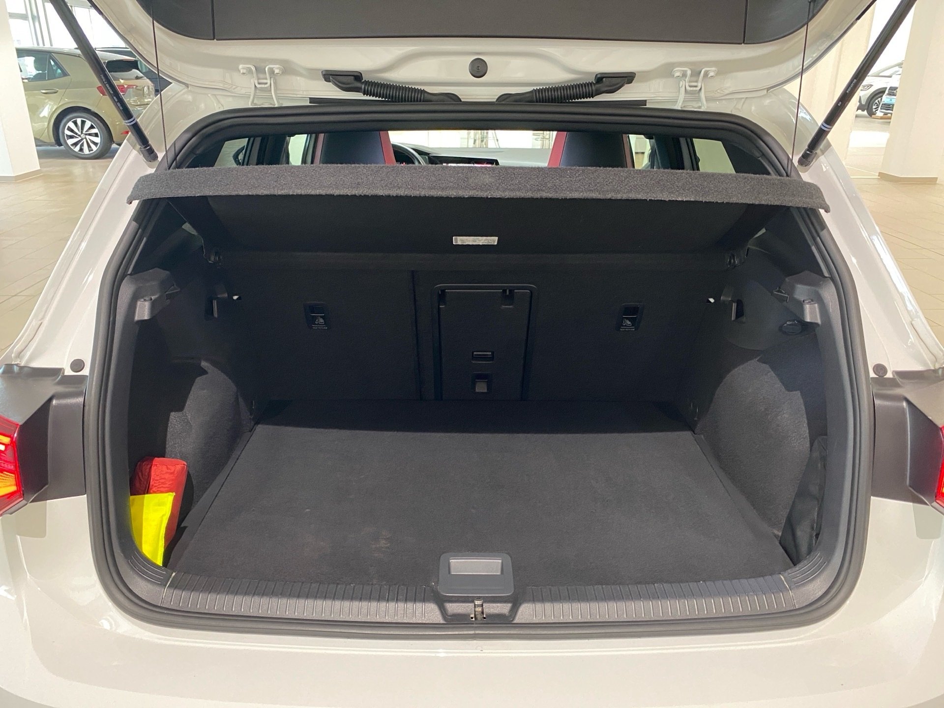 Golf VIII 2.0 TSI Clubsport BlackStyle IQ.Light RFK Pano.