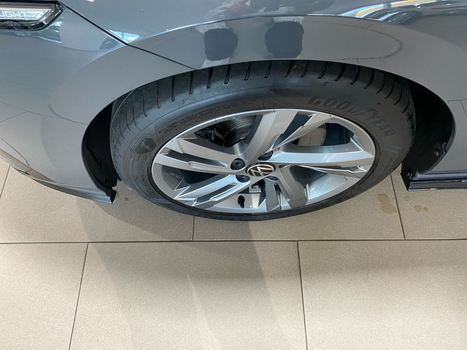 Golf Variant R-Line R-Line 2.0 TSI OPF 140 kW 7-Gang-DSG