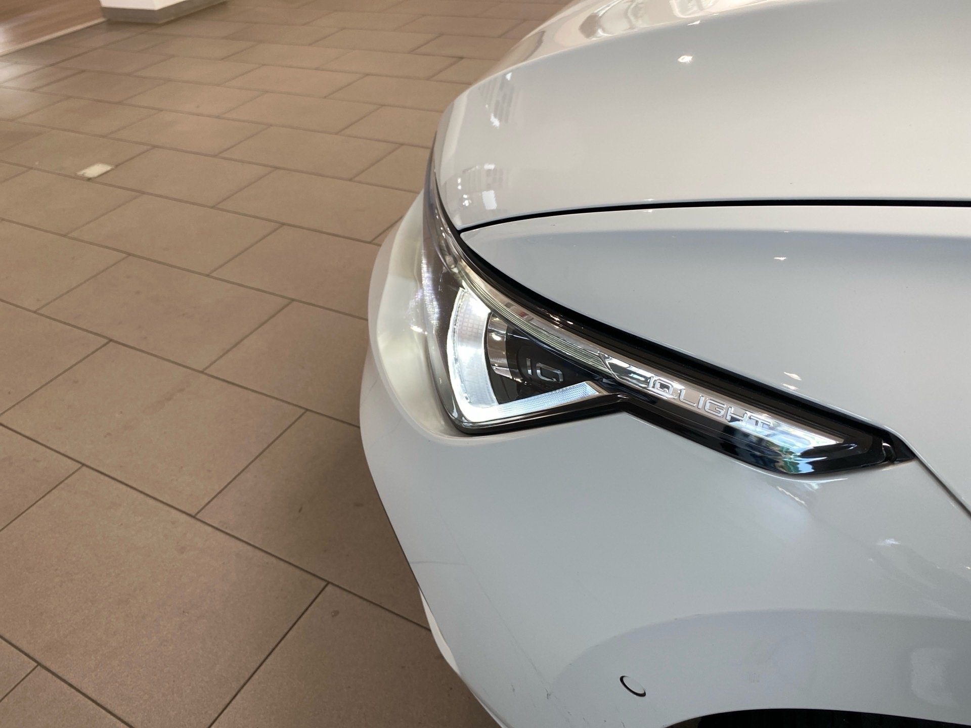 Golf VIII 2.0 TDI Active Panorama RFK AHK DSG Matrix