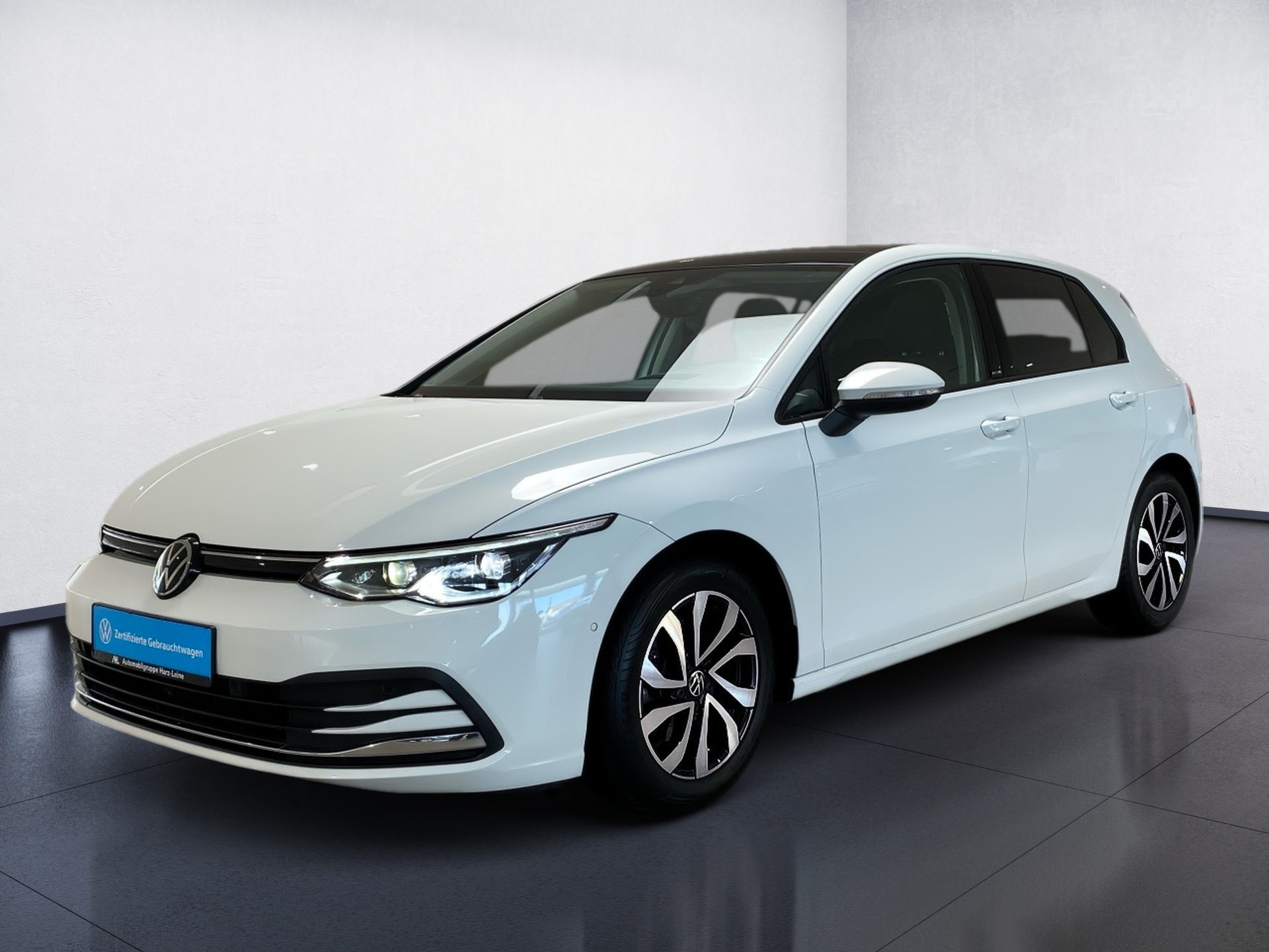 Golf VIII 2.0 TDI Active Panorama RFK AHK DSG Matrix