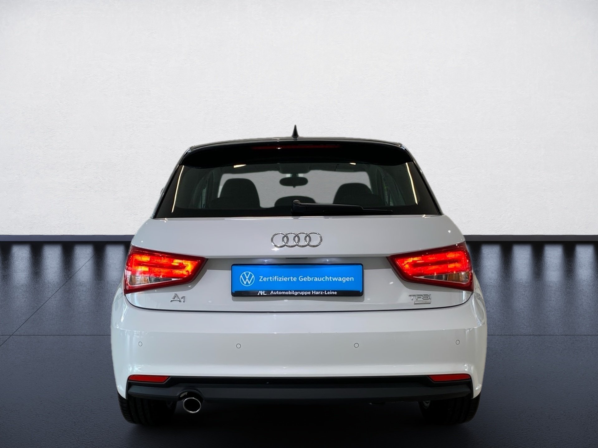 A1 Sportback 1.0 TFSI ultra sport S tronic PDC SHZ