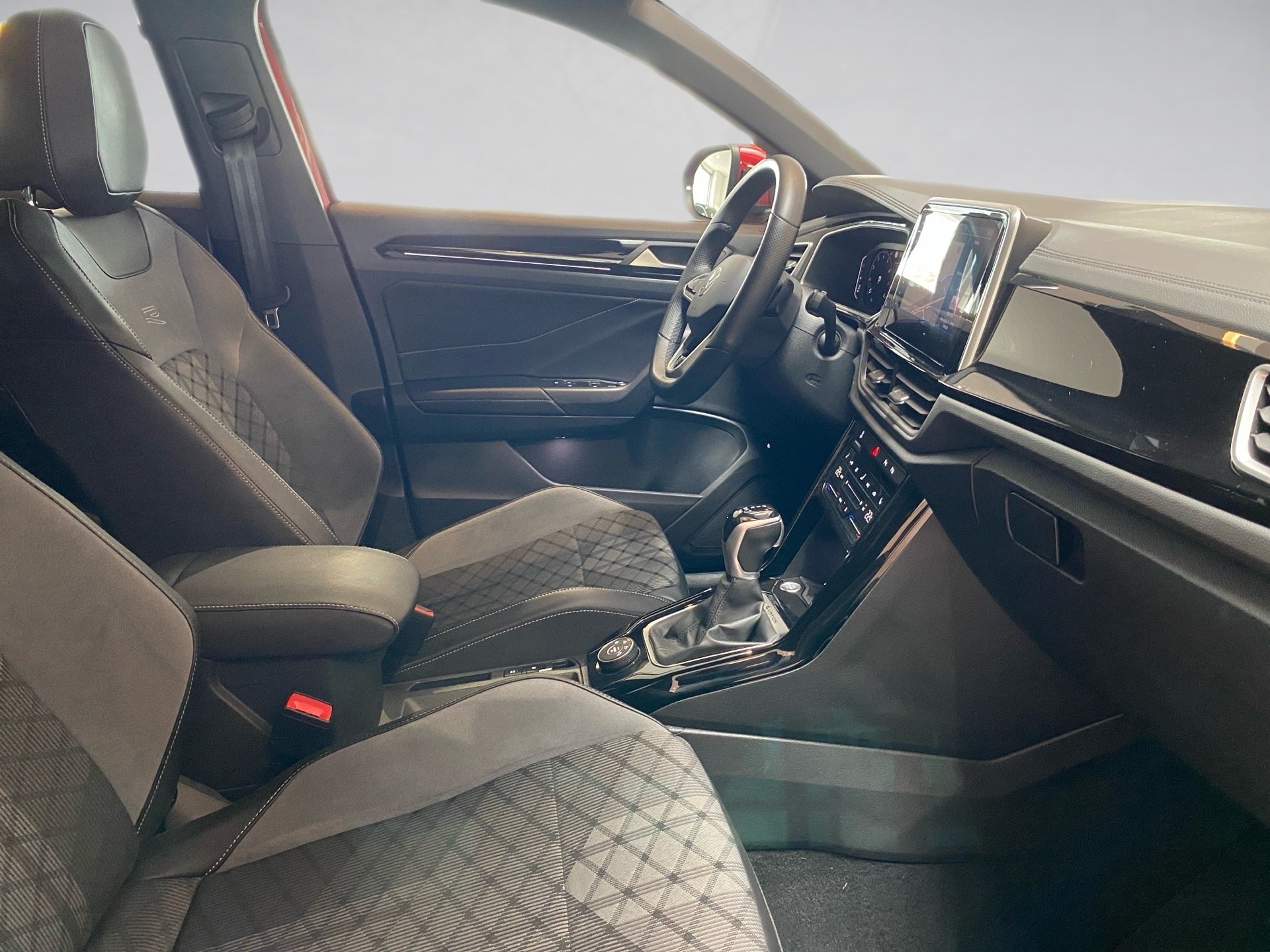 T-Roc 2.0 TSI R-Line 4M DSG Pano Matrix Navi ACC