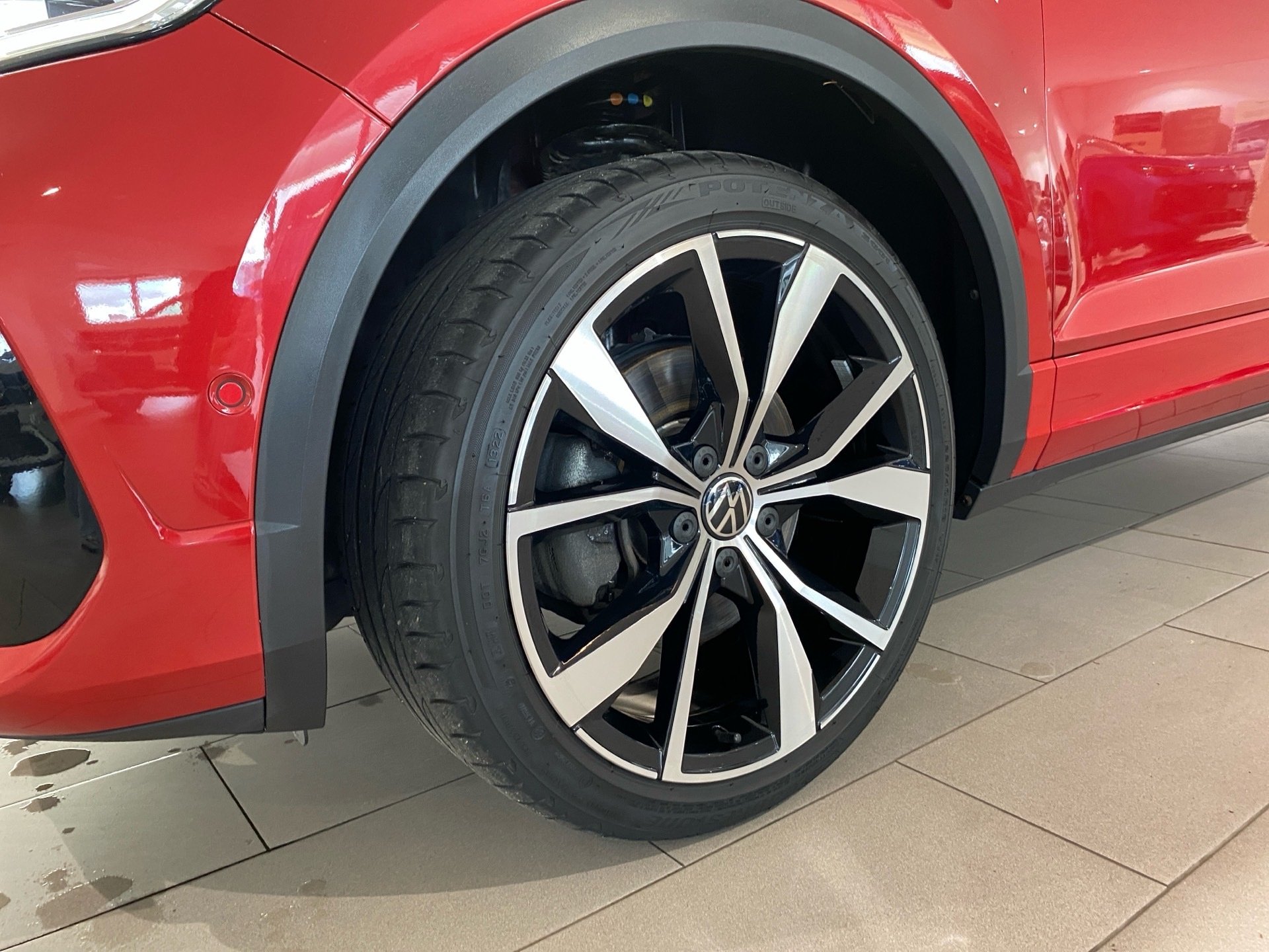 T-Roc 2.0 TSI R-Line 4M DSG Pano Matrix Navi ACC