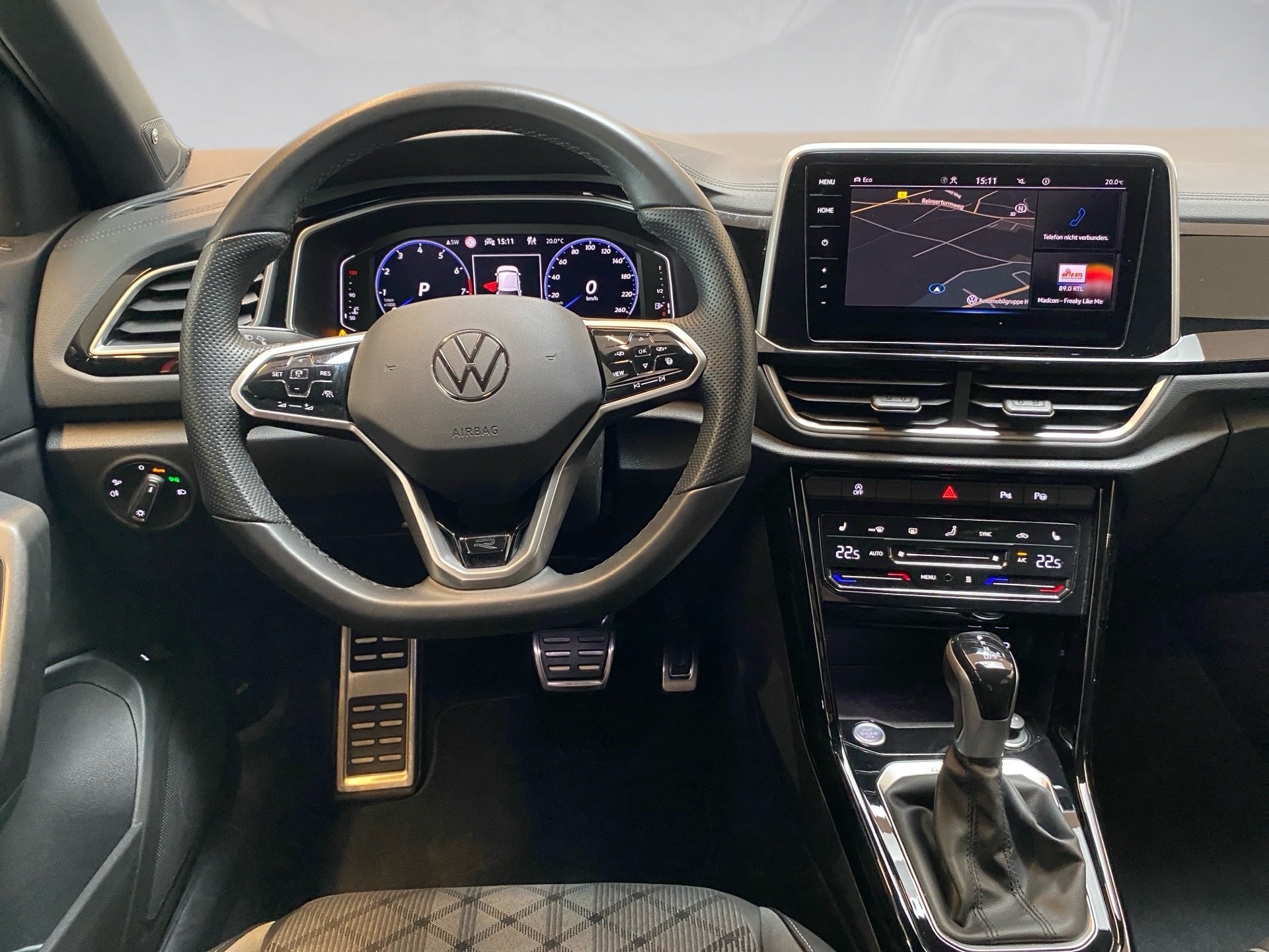 T-Roc 2.0 TSI R-Line 4M DSG Pano Matrix Navi ACC