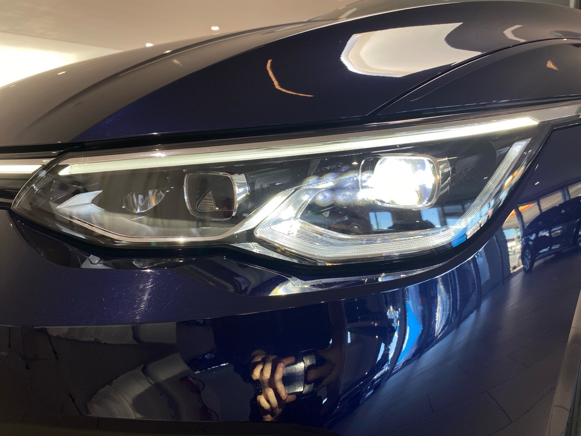 Golf VIII Variant 2.0 TDI Style DSG Navi LED RFK ACC