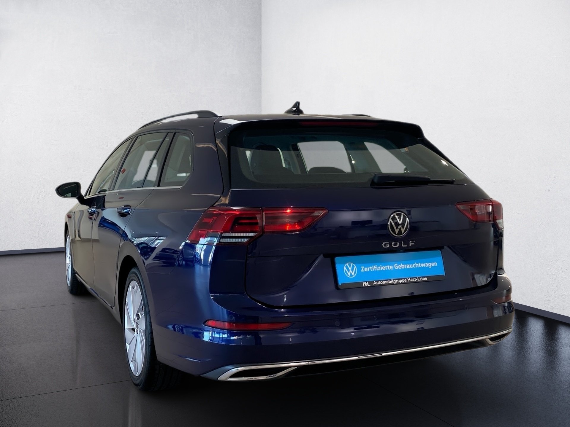 Golf VIII Variant 2.0 TDI Style DSG Navi LED RFK ACC