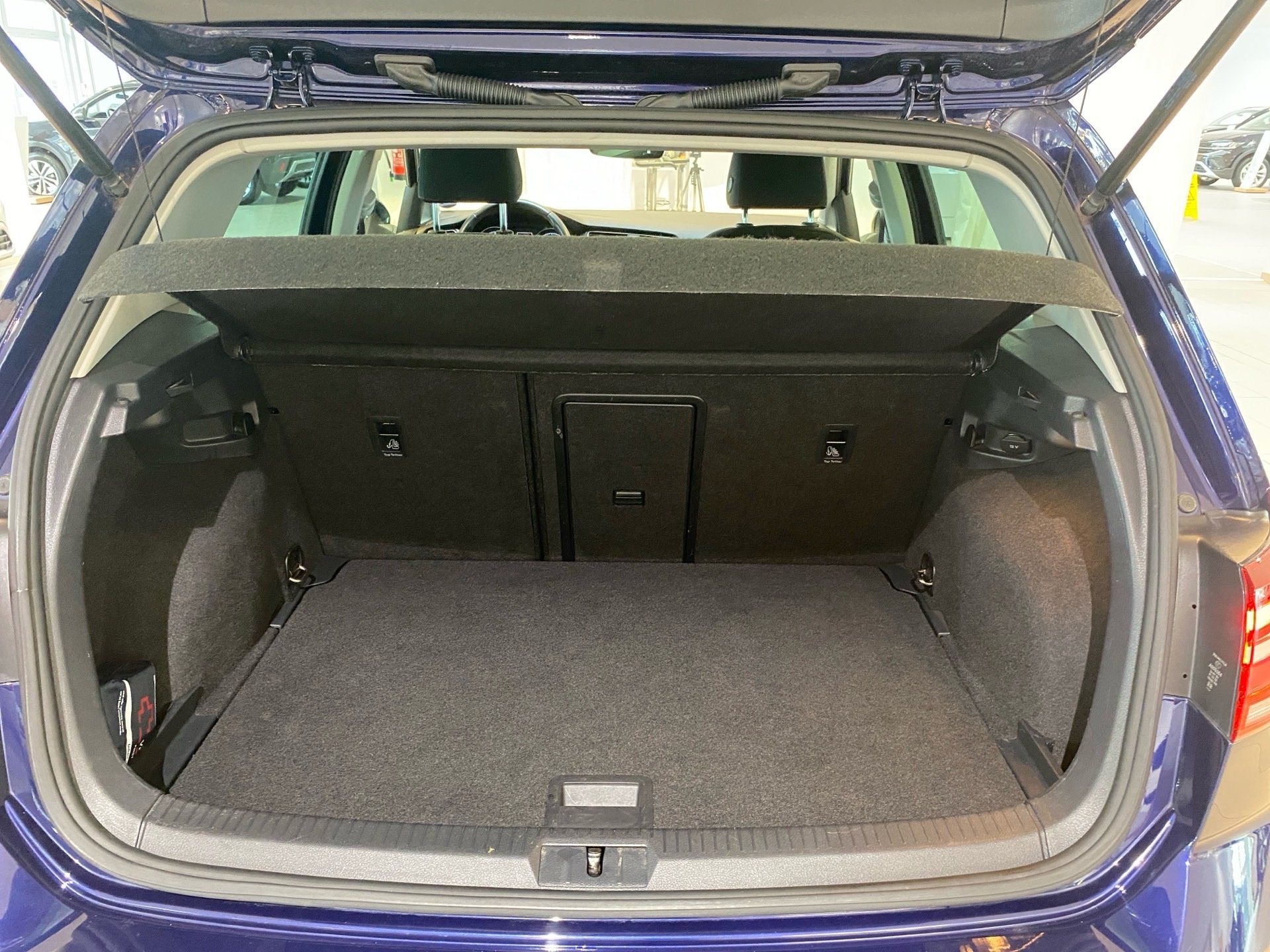Golf VII 1.5 TSI Sound AppConnect ACC Navi RFK
