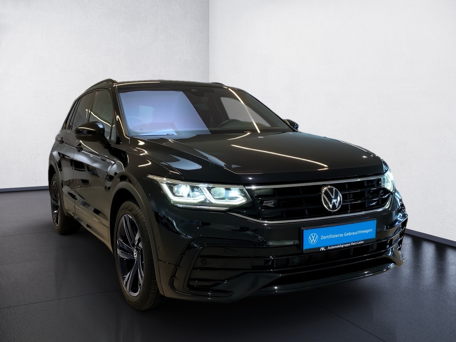 Tiguan 2.0 TDI R-Line DSG AHK Stand.hz. RFK Navi