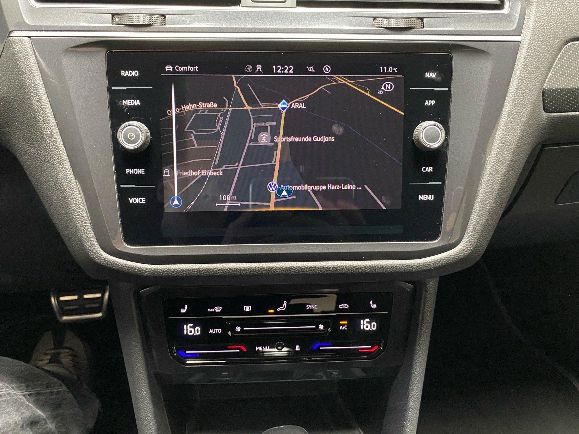 2.0 TSI R-Line 4M DSG Stand.hz. IQ.Light Pano