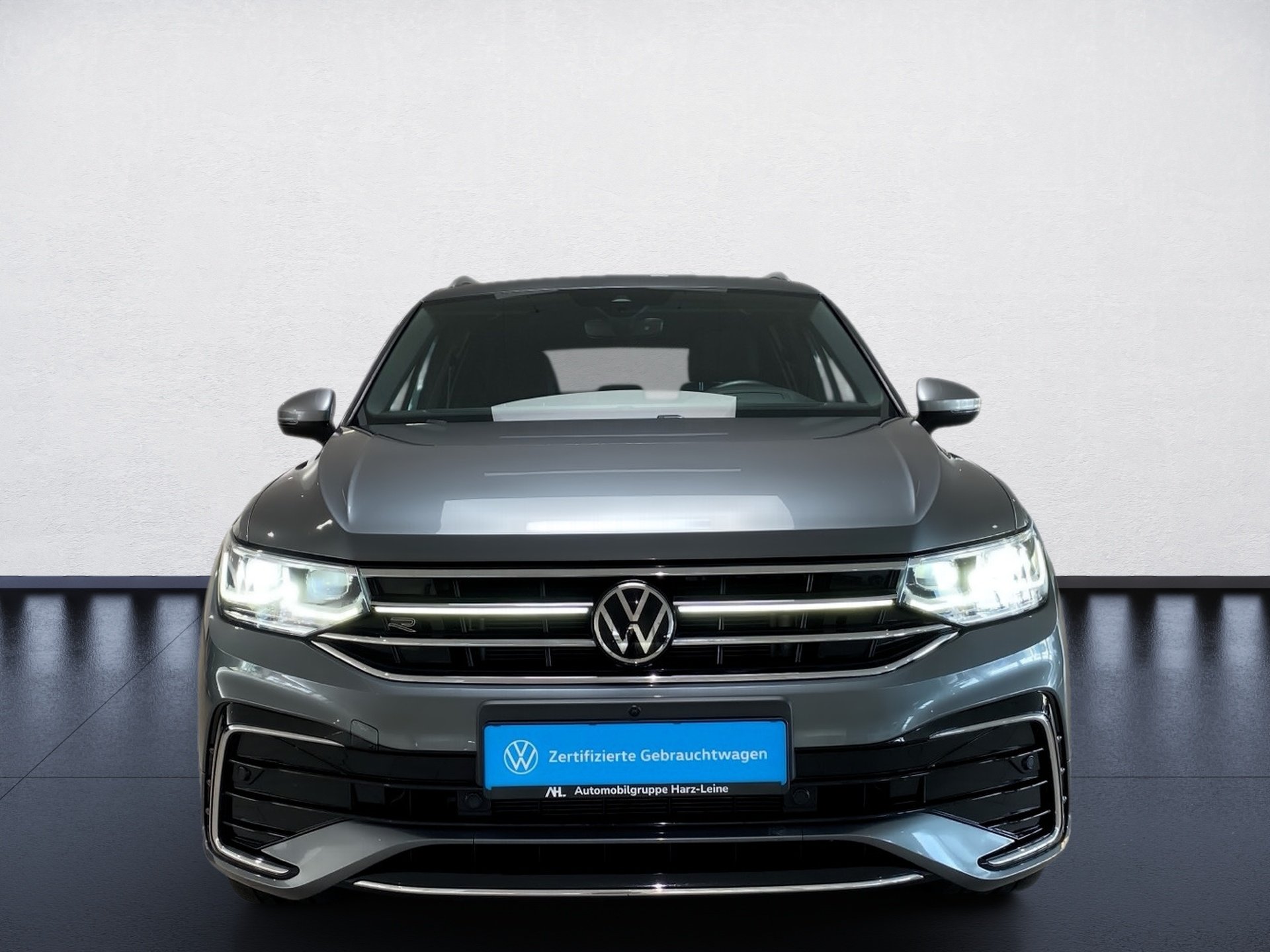 2.0 TSI R-Line 4M DSG Stand.hz. IQ.Light Pano