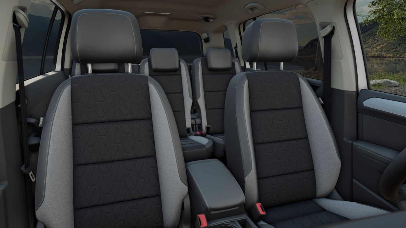 Touran 1.5 TSI Energy DSG Navi AHK RFK 7Sitzer