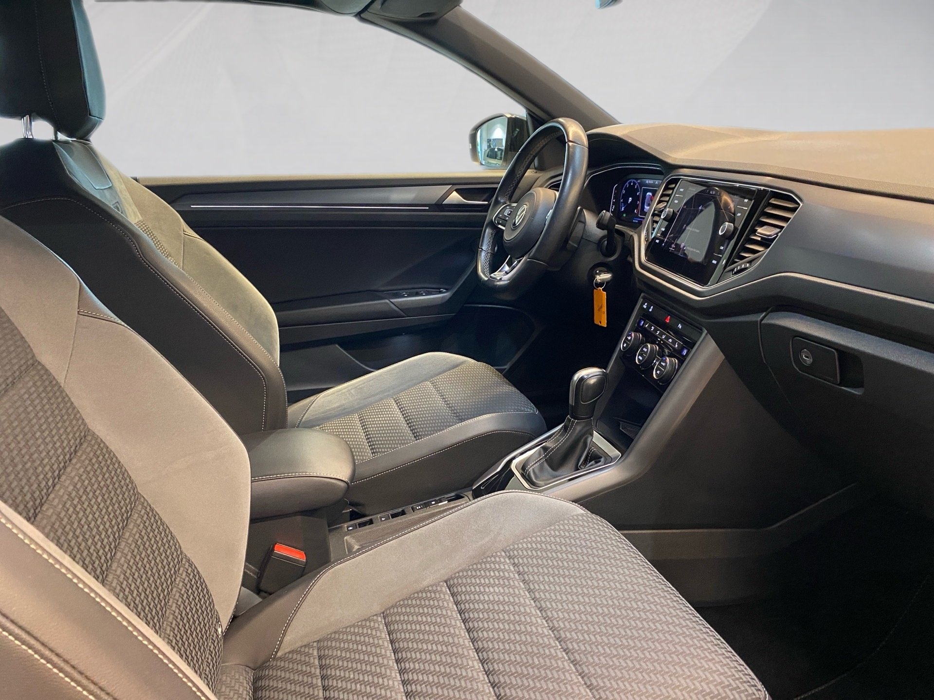 T-Roc Cabriolet 1.5 TSI R-Line BlackStyle DSG LED
