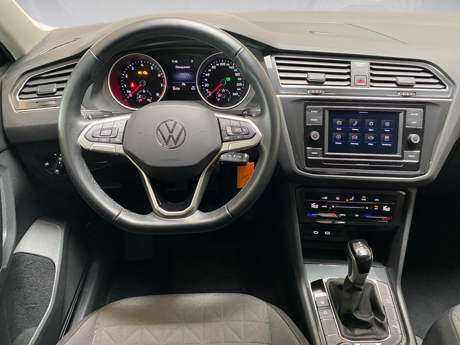 Tiguan 2.0 TSI Life 4M DSG ACC LED ACC AHK AUT