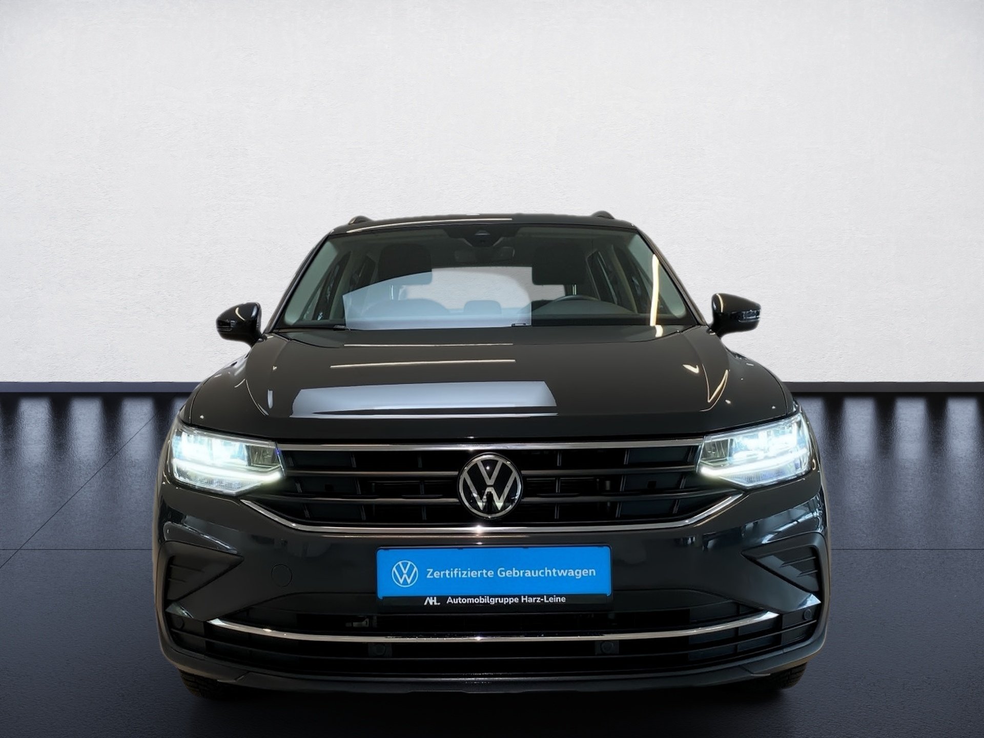 Tiguan 2.0 TSI Life 4M DSG ACC LED ACC AHK AUT